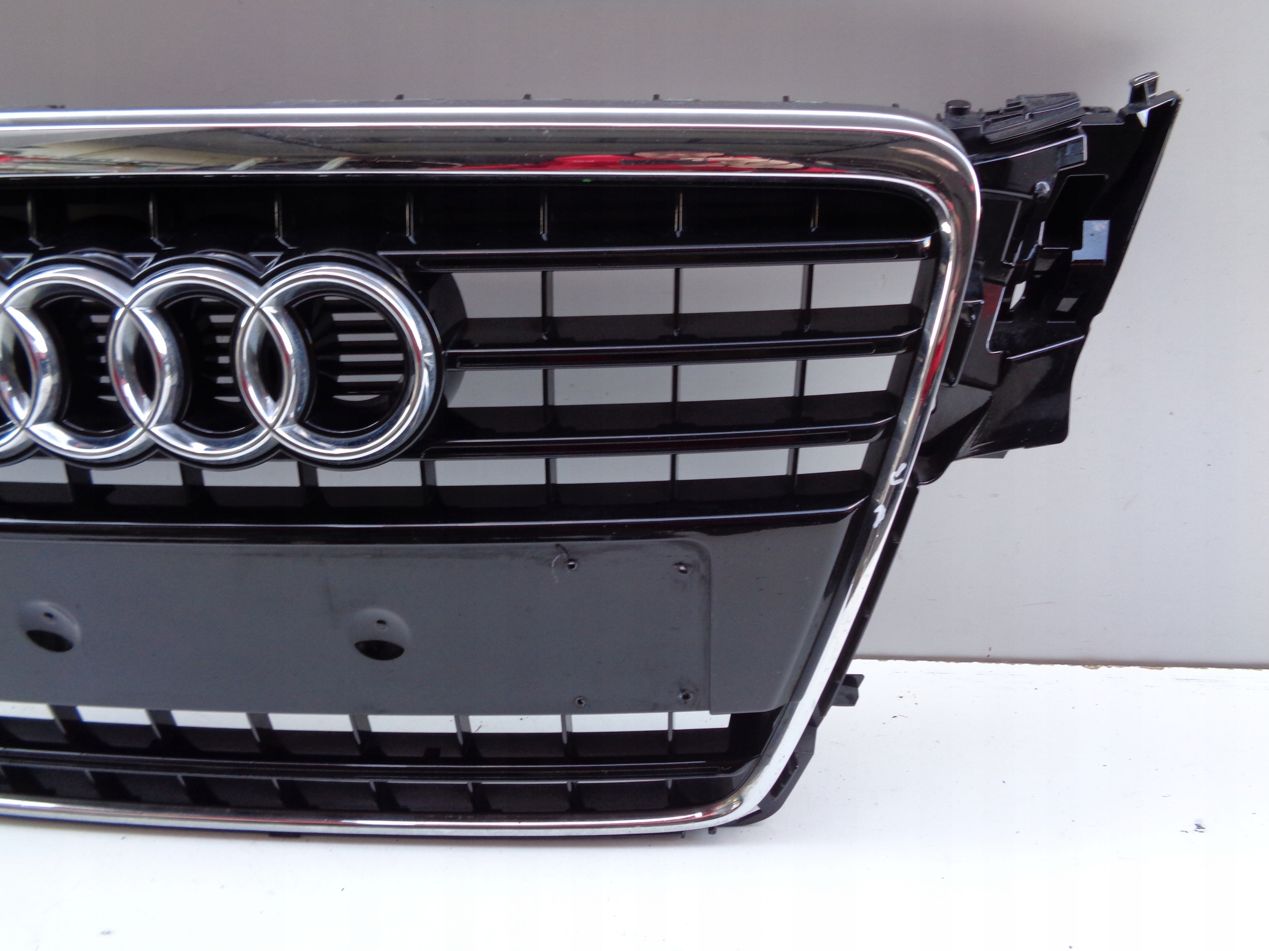 Grille AUDI A4 B8 8K 8K0 07-11