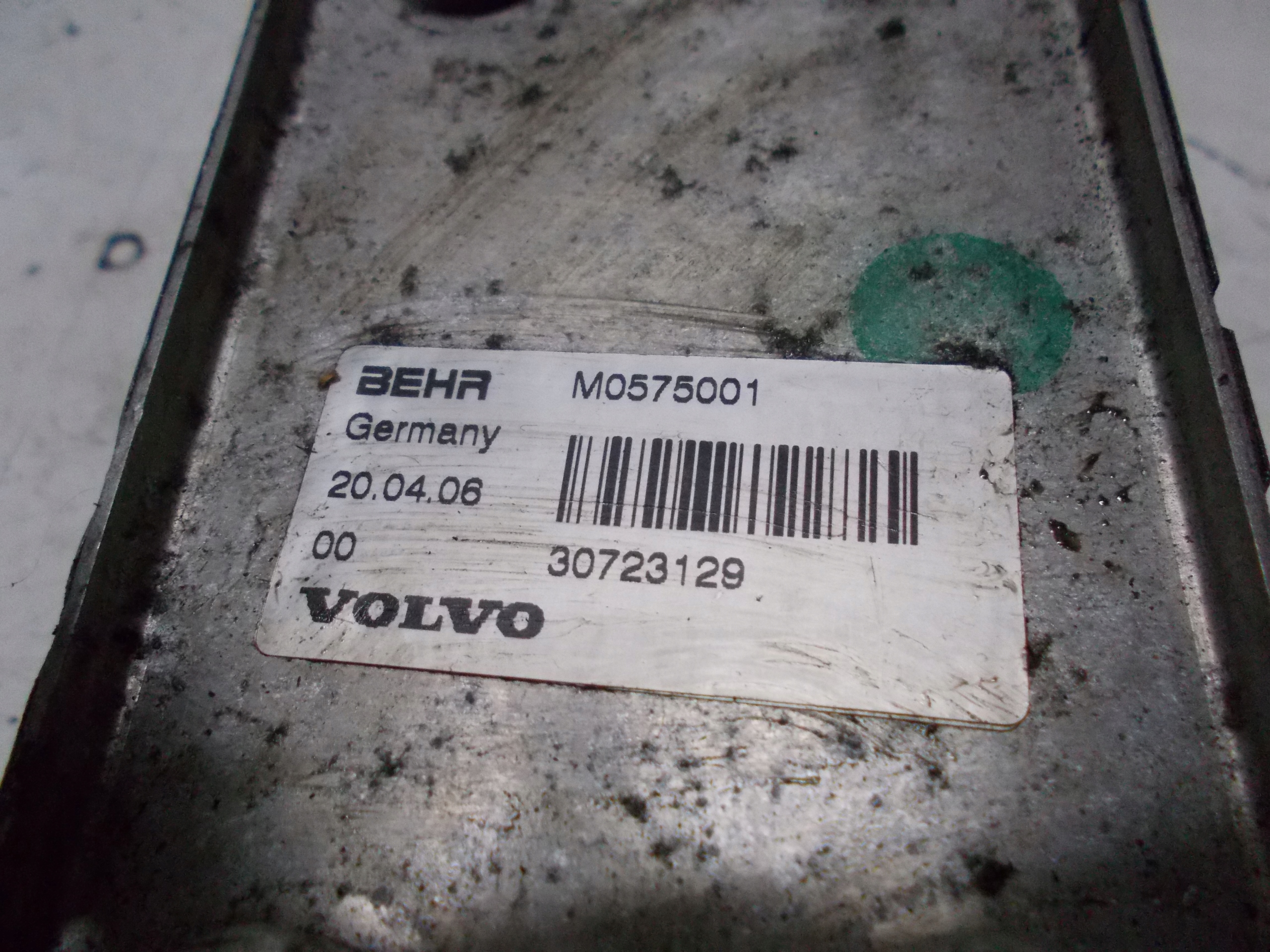 VOLVO V50 olaj hütö 30723129