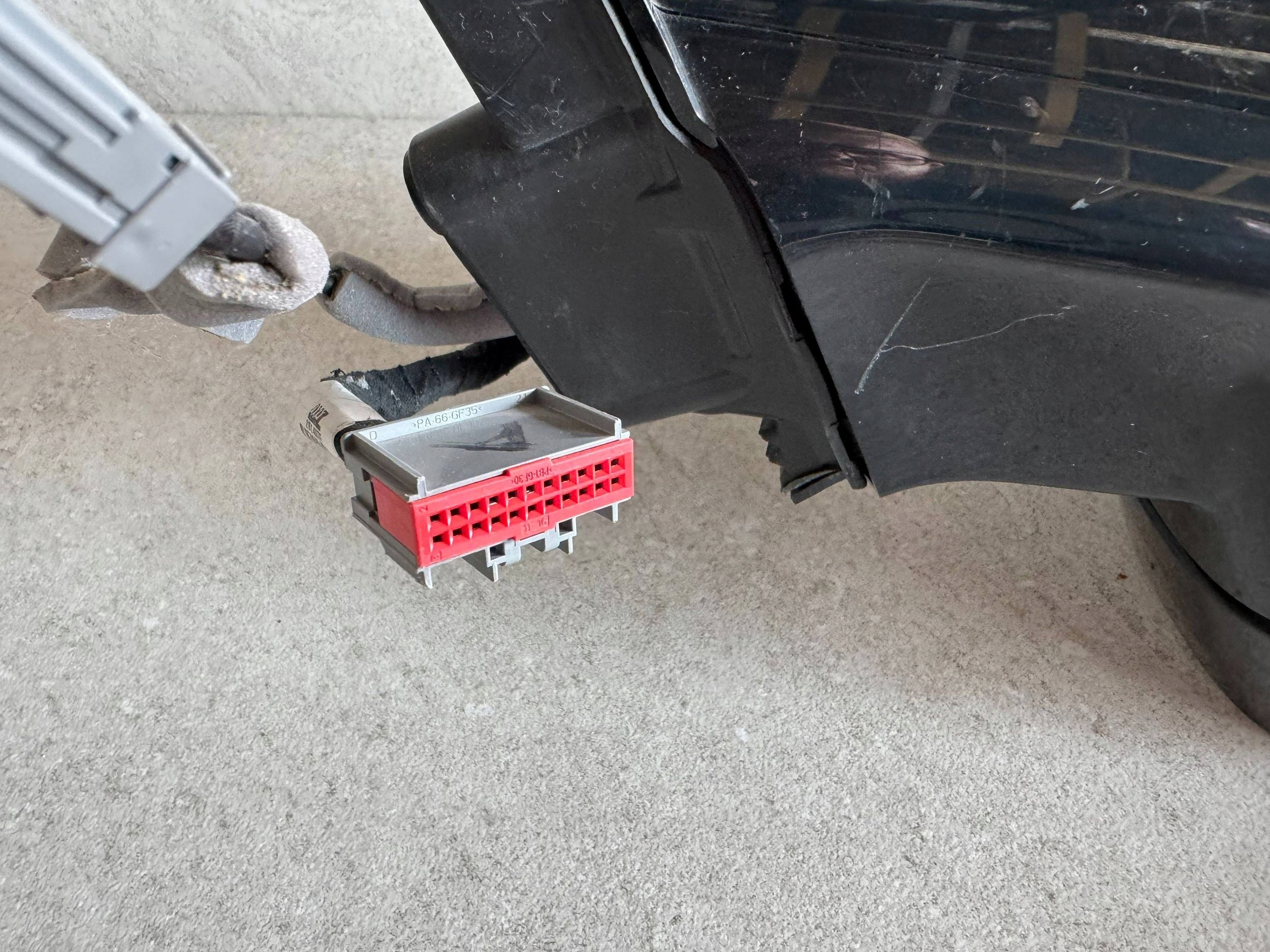 Range Rover Velar L560 зеркало левое 18PIN европа