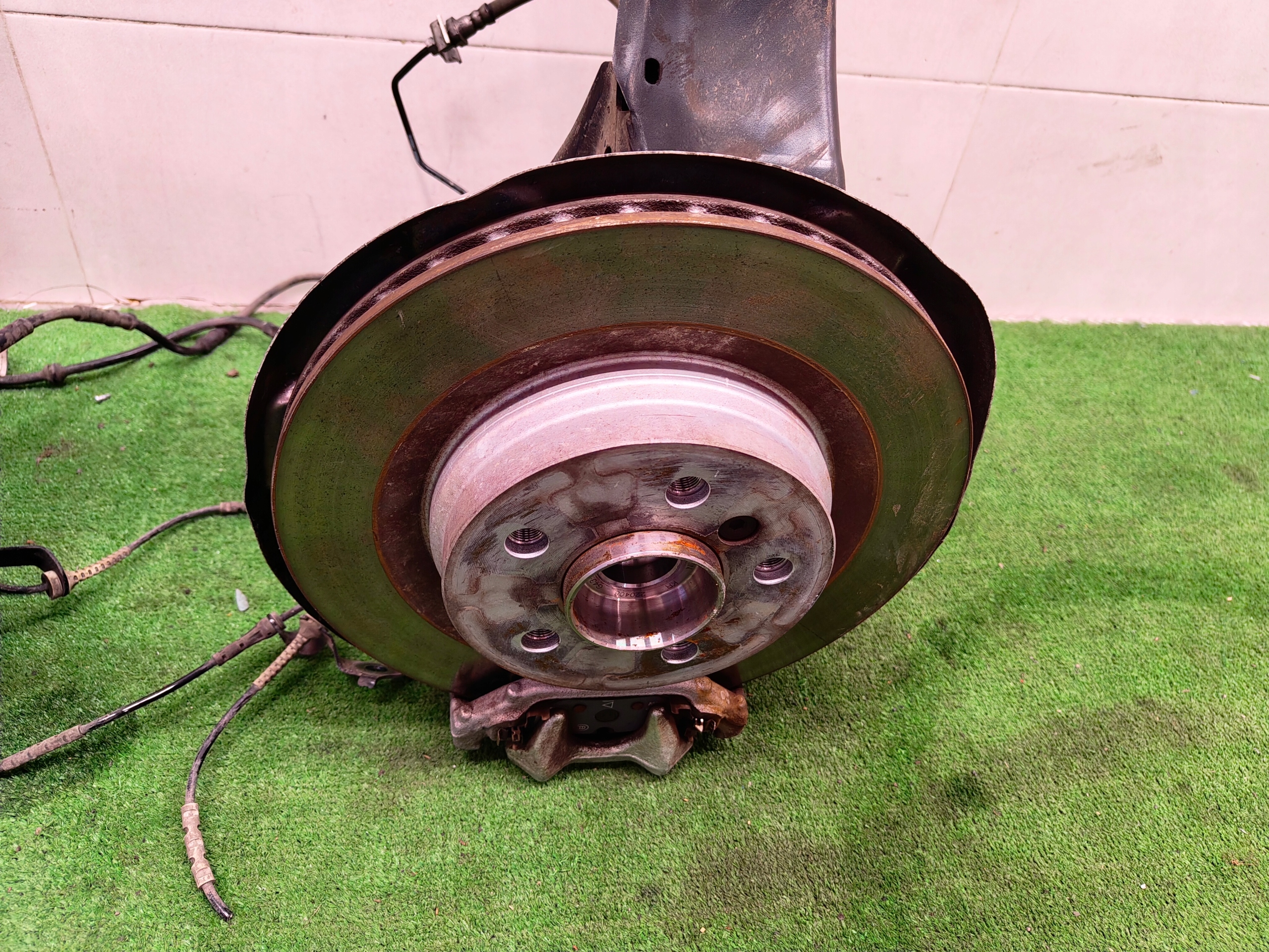 BMW 2 U06 swing rear part left 6894207 X-DRIVE
