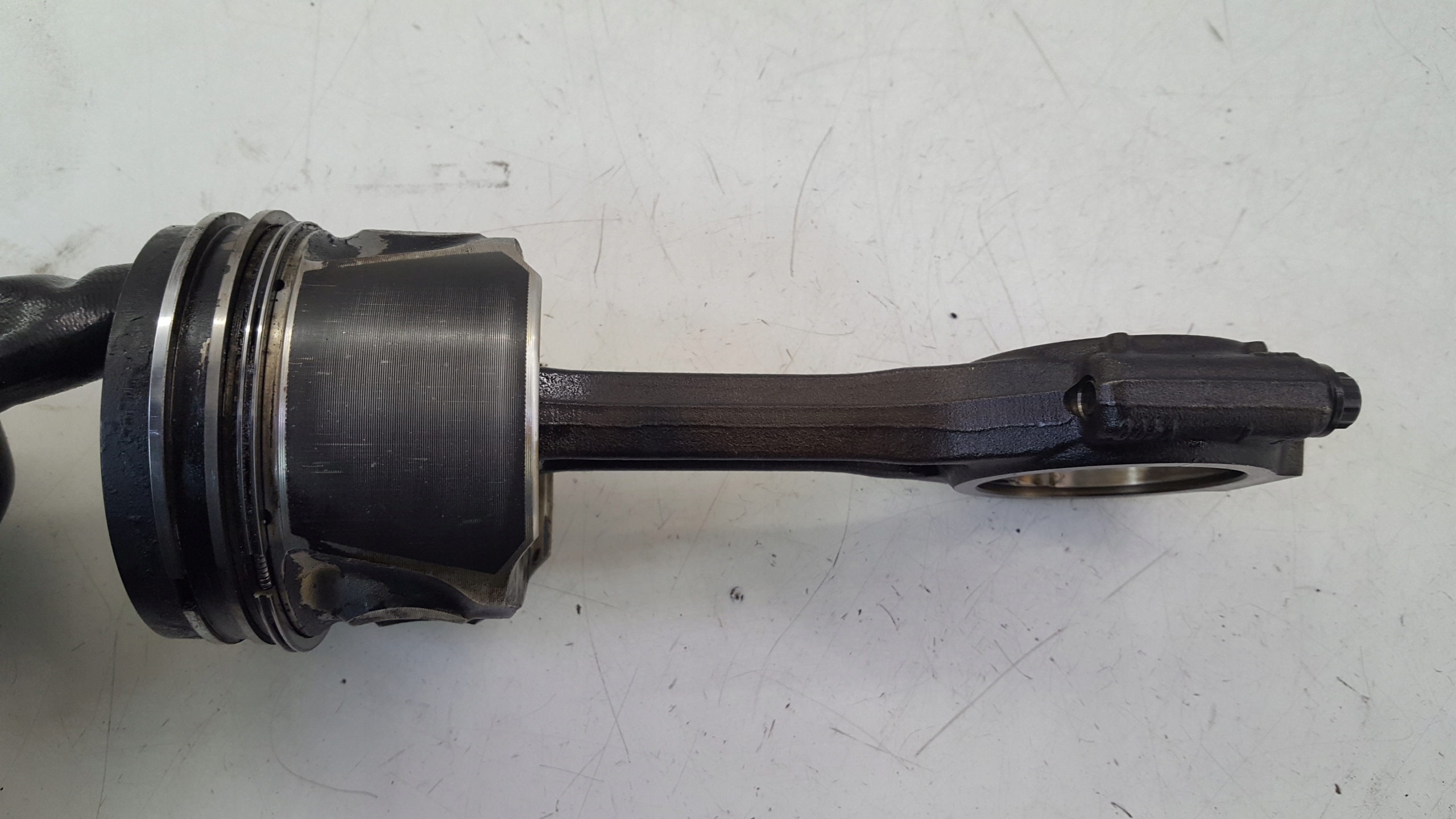 piston connecting rod VW T5