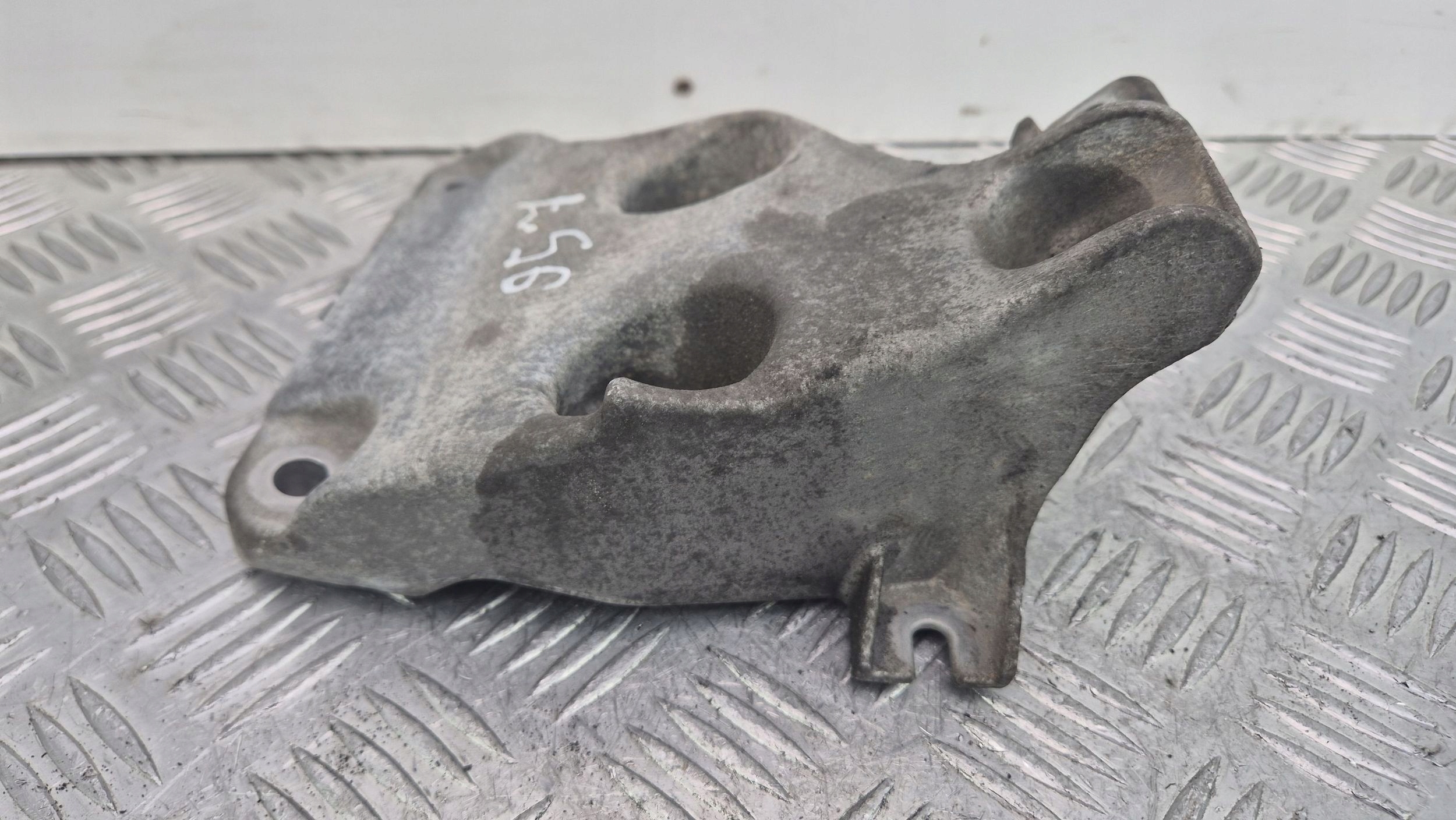 engine mount Mercedes ML250 CDI W166 6788357 OM651