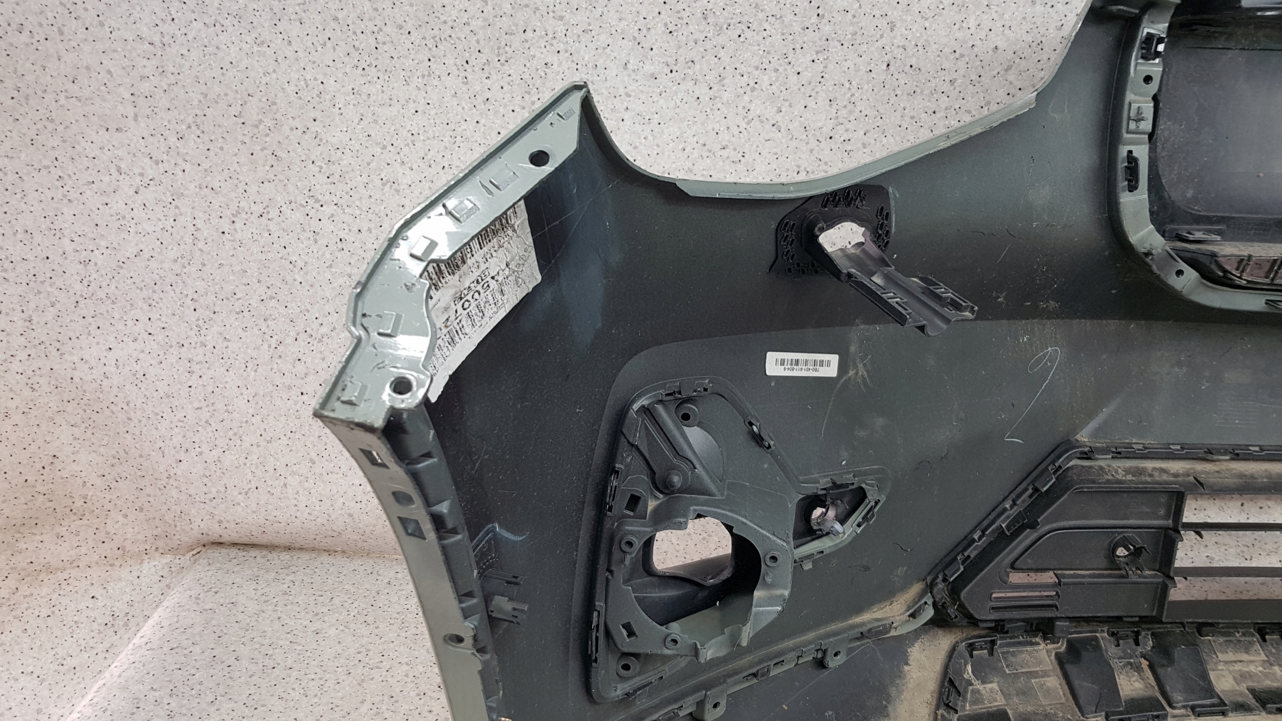 VOLVO XC40 XC 40 C40 C 40 RECHARGE LIFT bumper front 3635