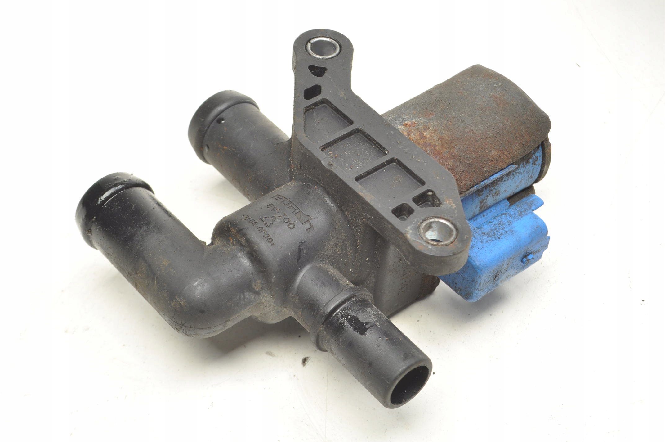 VOLVO V60 2.4 D6 ELEKTROZAWÓR 31319025