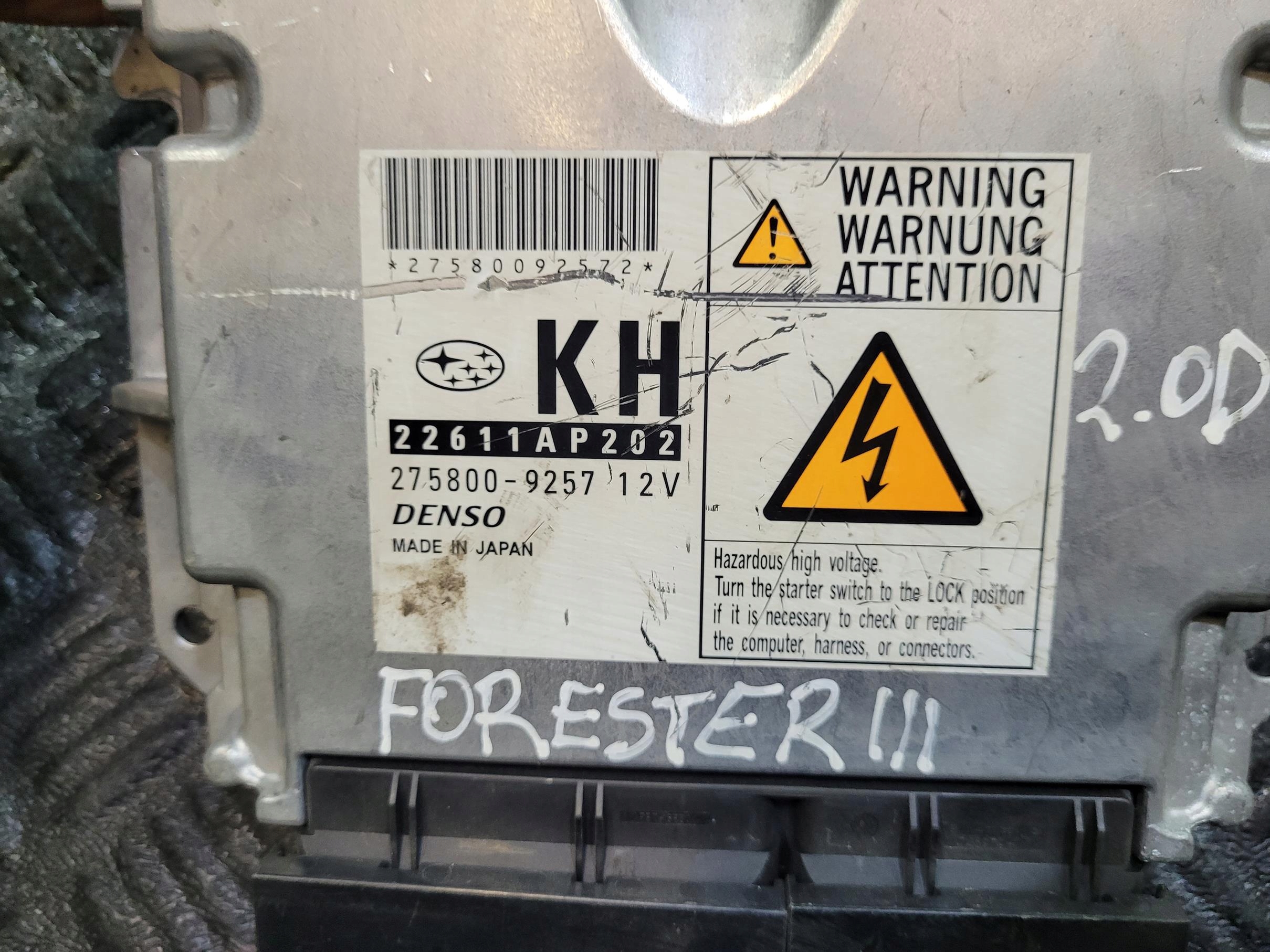 computer control unit of the engine 22611AP202 275800-9257 SUBARU FORESTER III 2.0 D