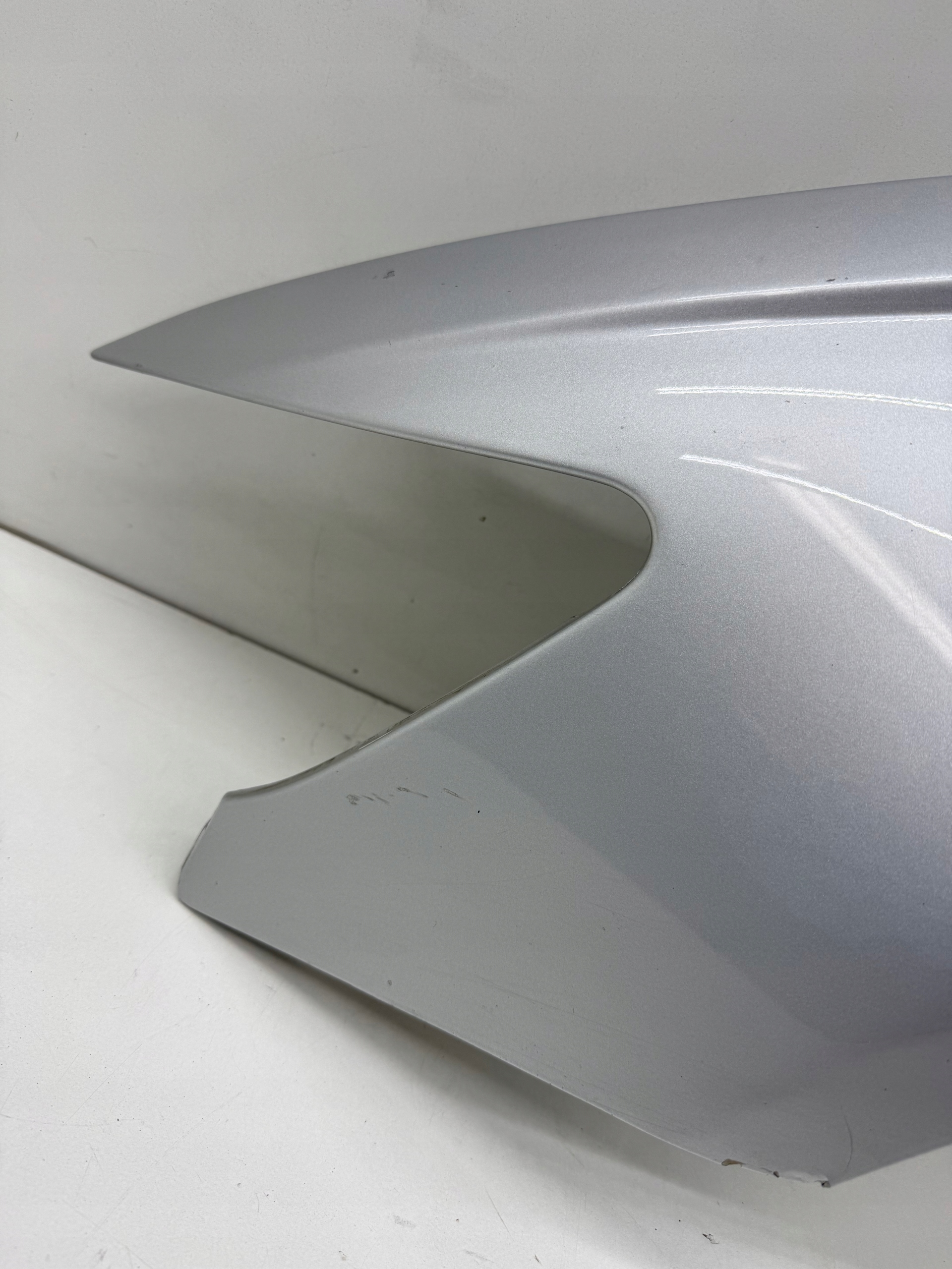 AUDI A6 S6 C7 fender left front colour LX7W SREBRNY original