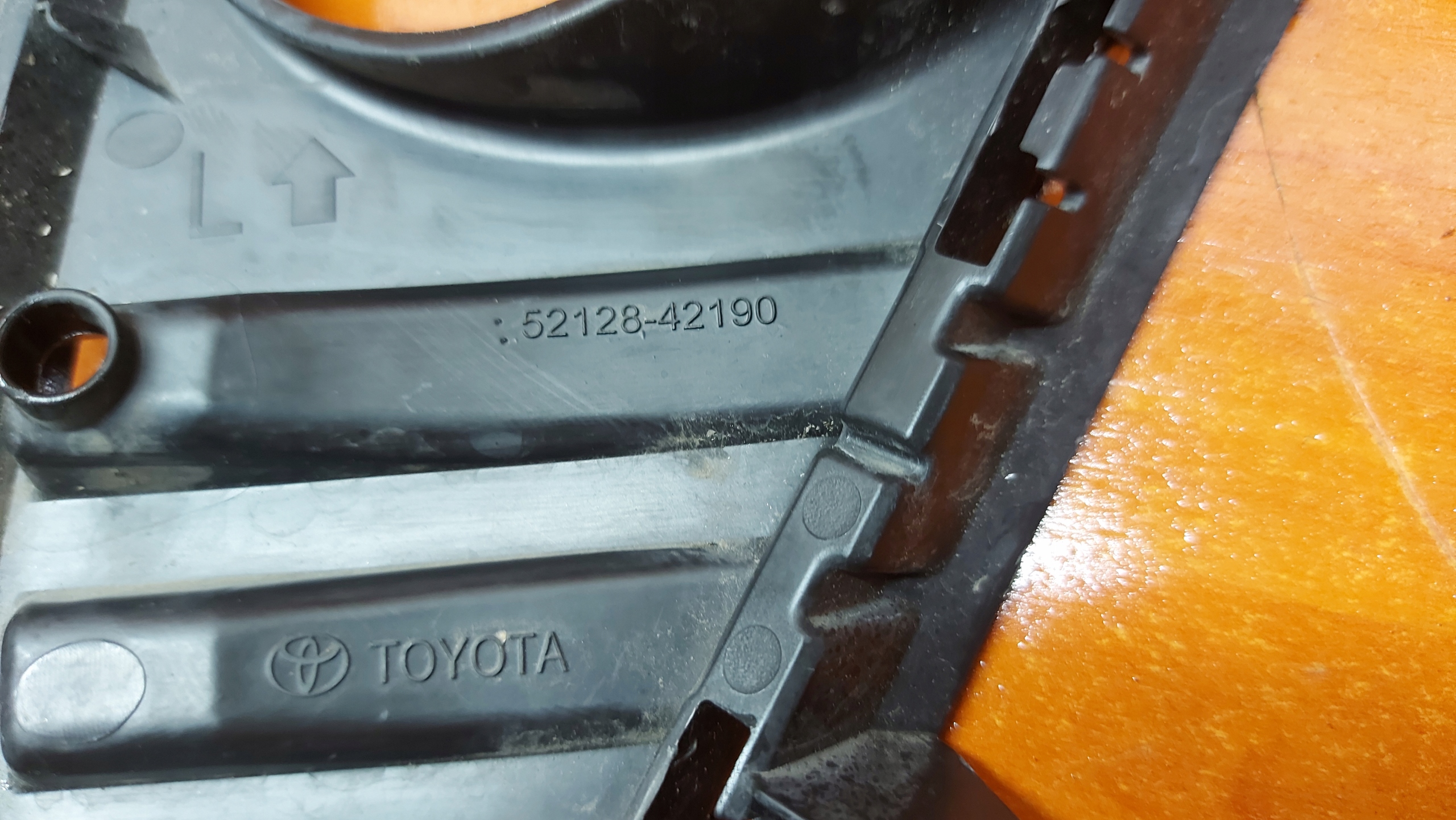grid frame fog lights left left front TOYOTA RAV4 V 18