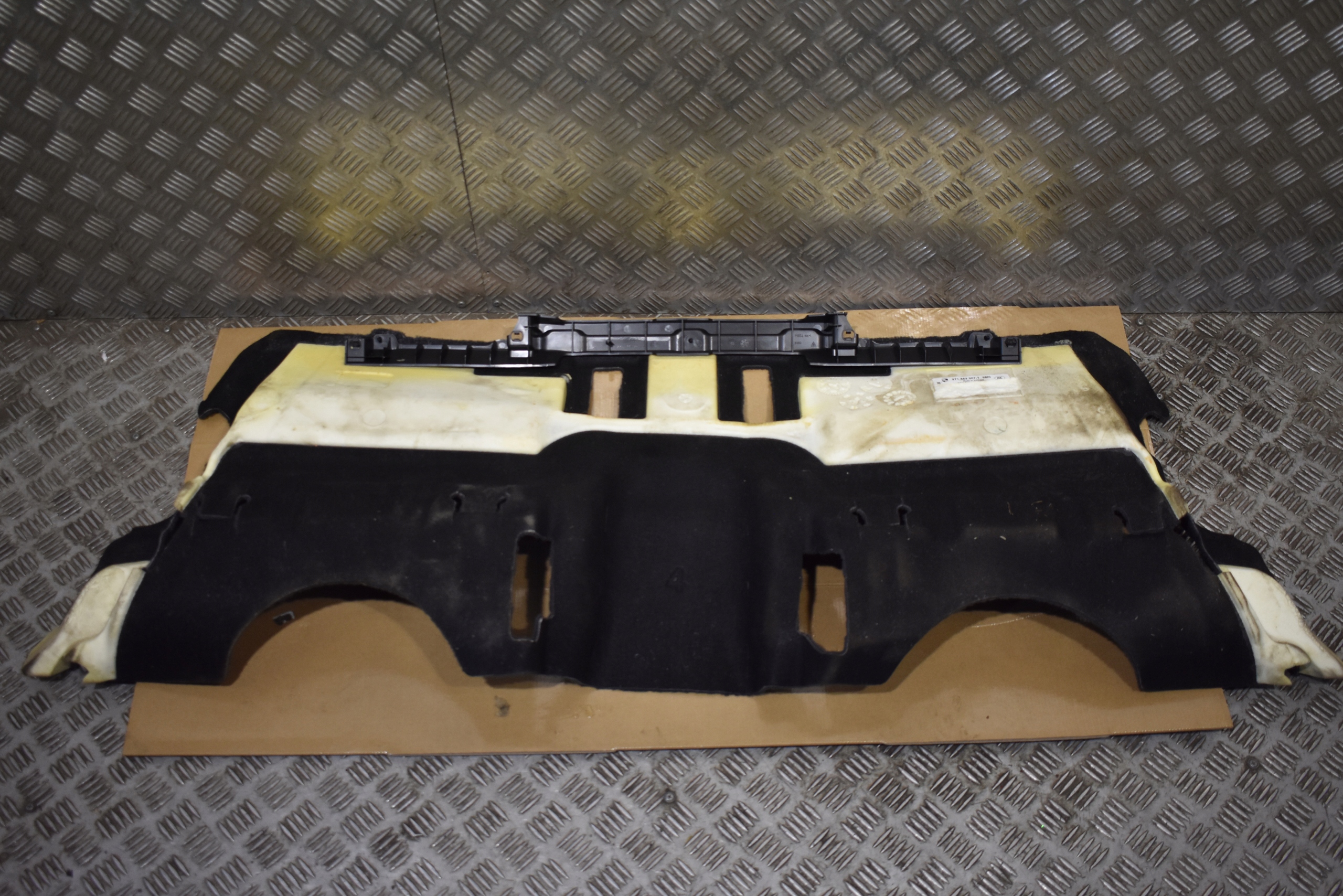 IDEALNY carpet rear part rear PORSCHE PANAMERA 971 1