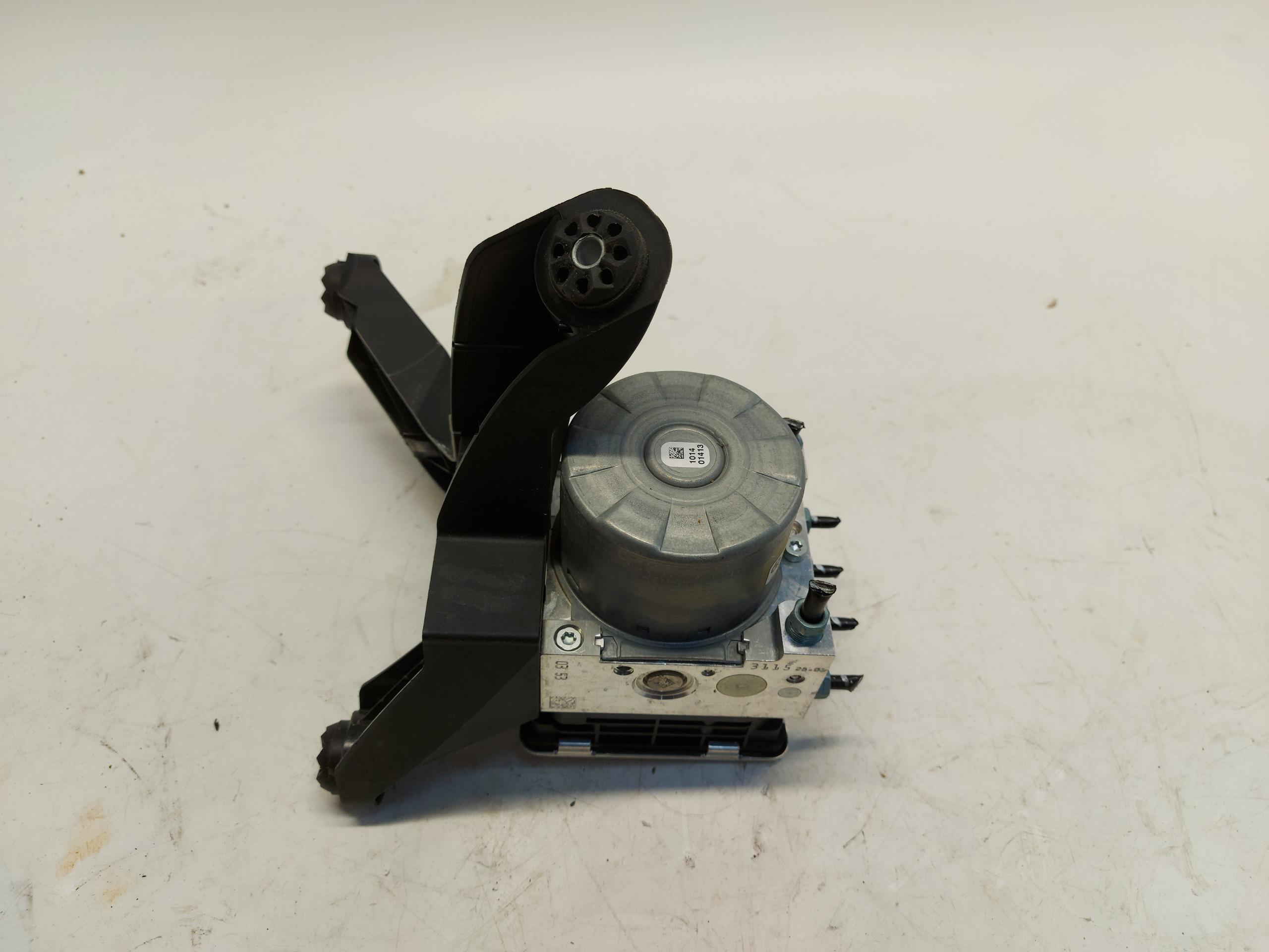 BMW F40 M135i pump ABS 5A2EBA9