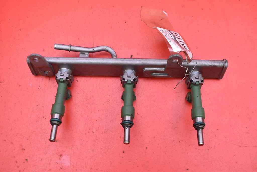 Rampe injection Injecteurs 175204021R DACIA DUSTER 2 II HM 1.0 TCe 90 KM 17
