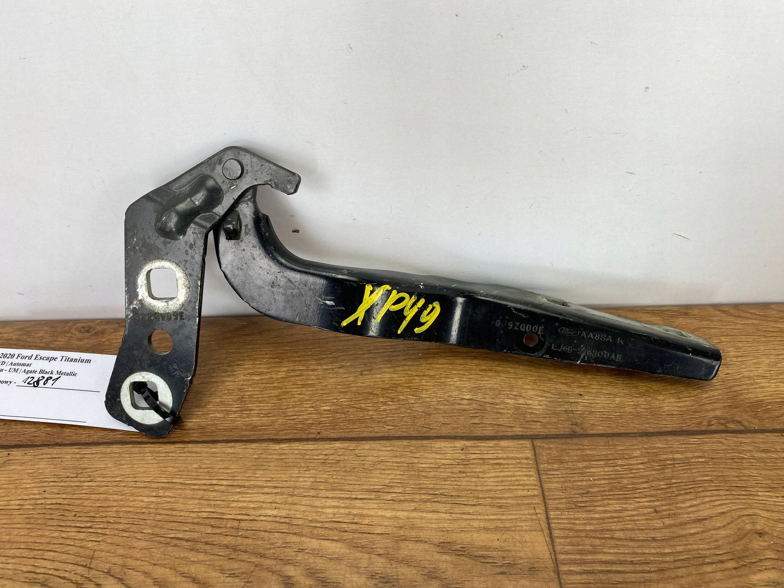 bonnet hinges right Ford Escape IV Kuga MK3 2020+