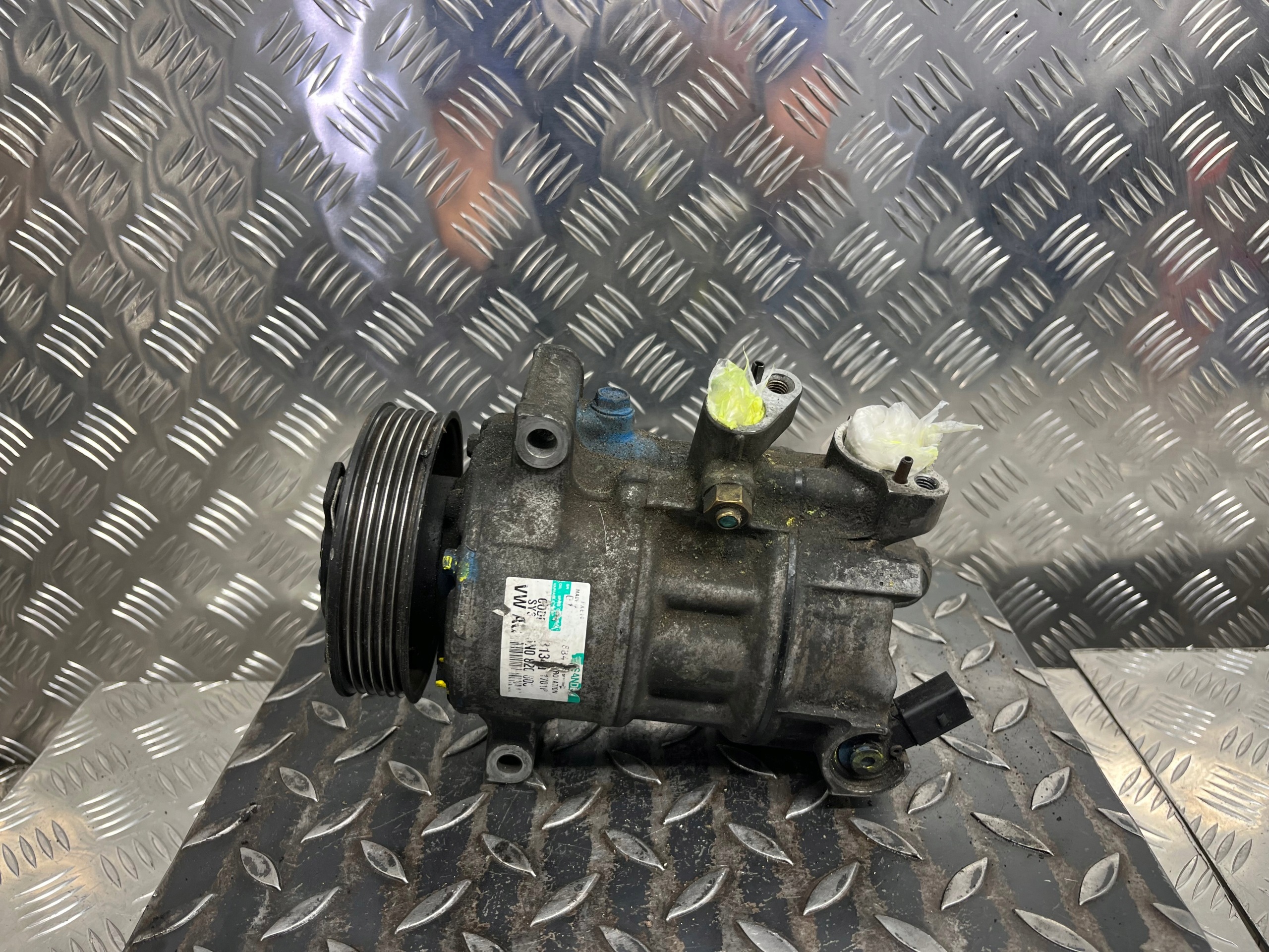 klimakompressor VOLKSWAGEN PASSAT B6 5N0820803