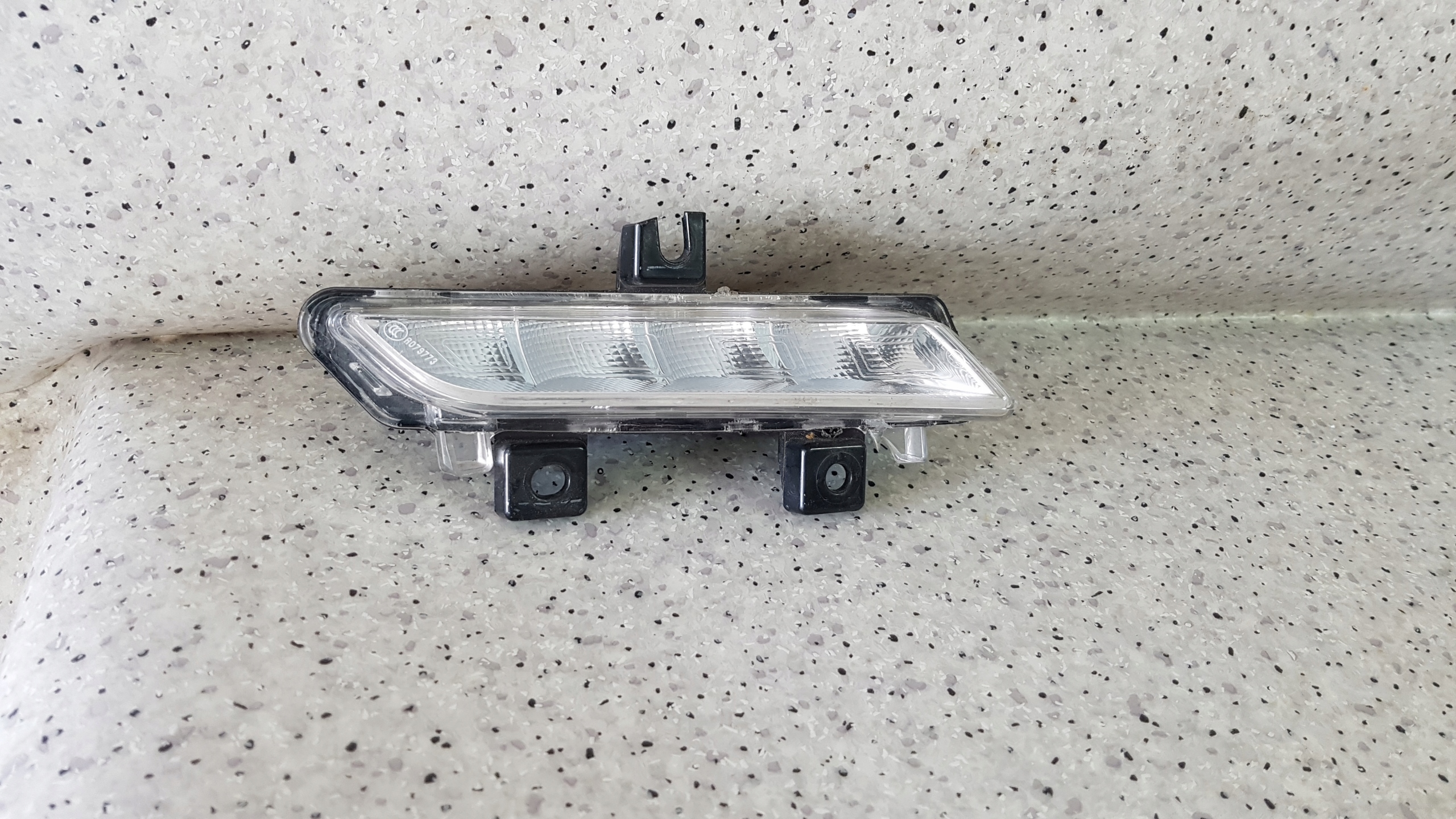 RENAULT CLIO IV 2014 - rechts Nebelscheinwerfer LED DRL 3145