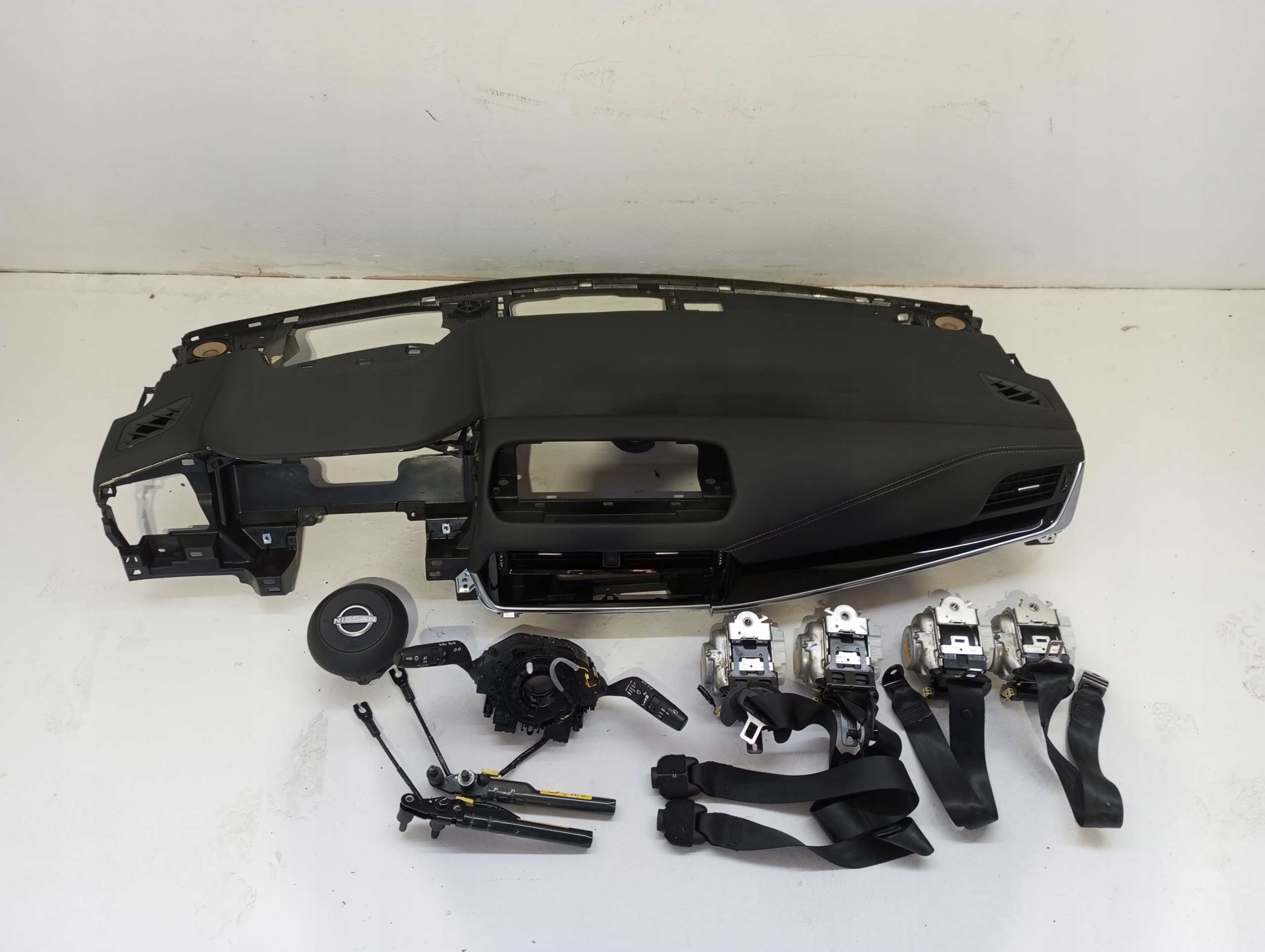 dashboard NISSAN QASHQAI III J12