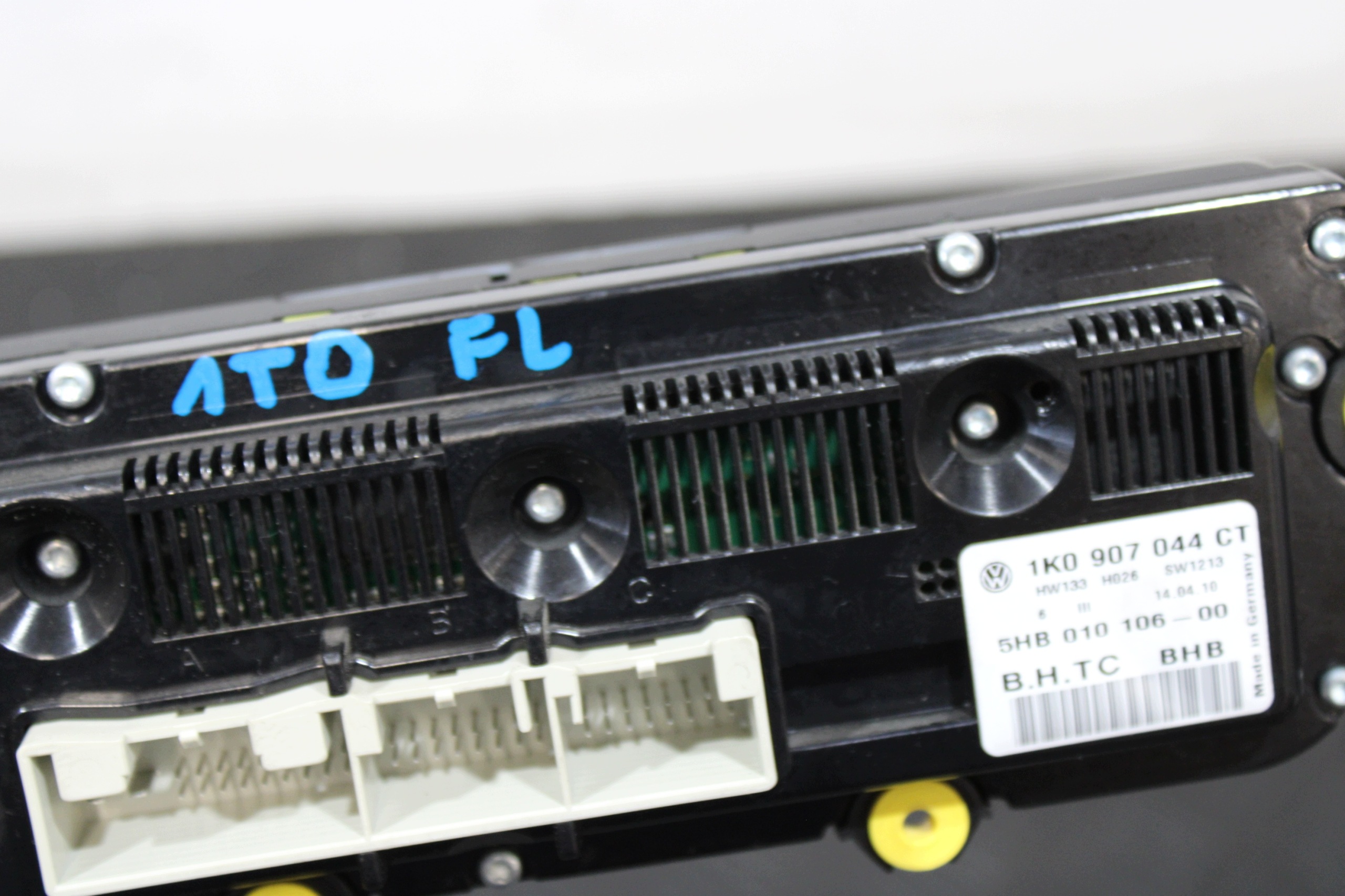 commande de climatisation 1K0907044CT VW TOURAN 1T0 1T LIFT 1.9 TDI