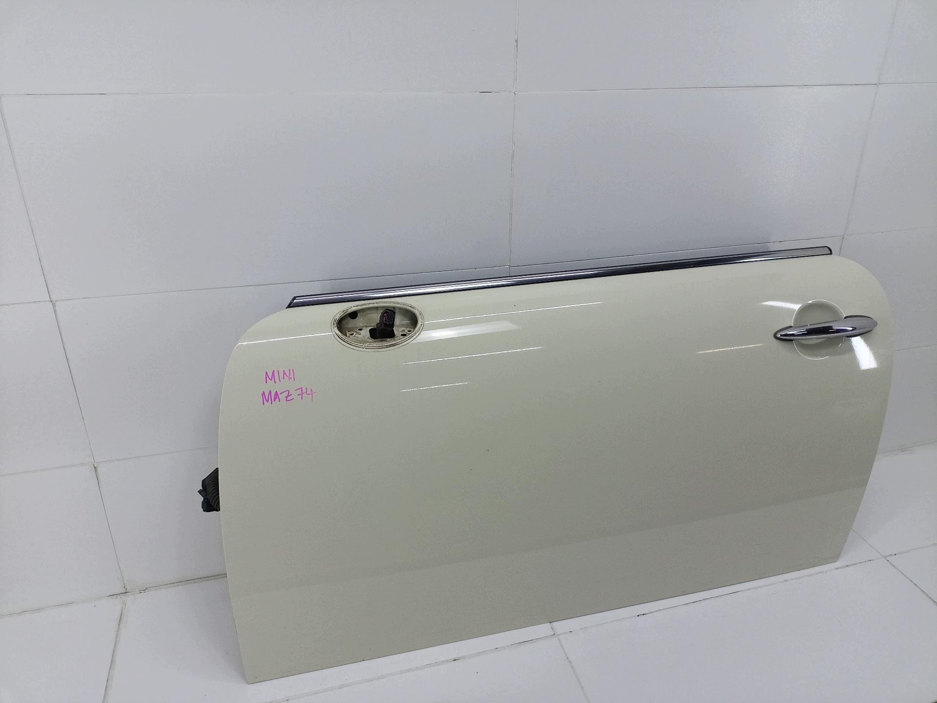 door front left side Mini Cooper 2 facelift R56 2011
