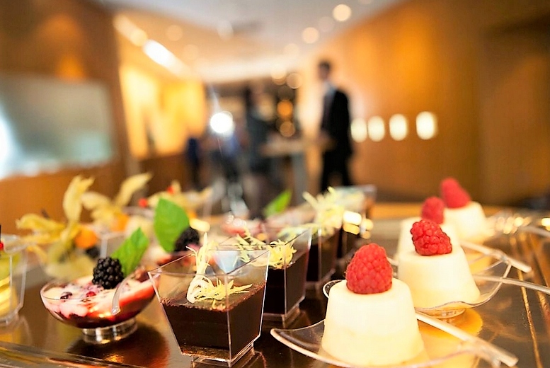 Pojemniki finger PIRAMIDKA 120ml na przekąski deserki monoporcje 50 sztuk Rodzaj pojemniki