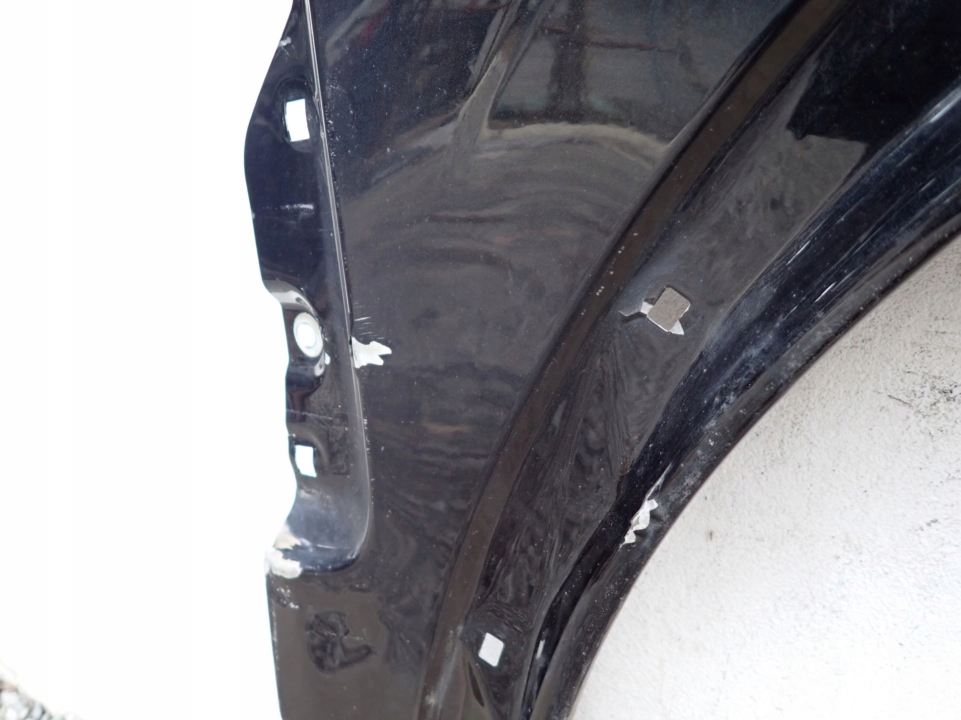 fender right front front OPEL ANTARA L07 LIFT 2010- 95930053