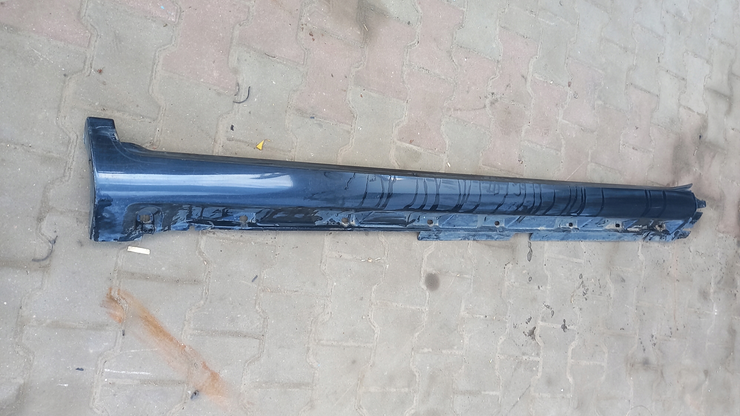 LISTWA PROGOWA PRAWA VOLVO S60 V70 30744338