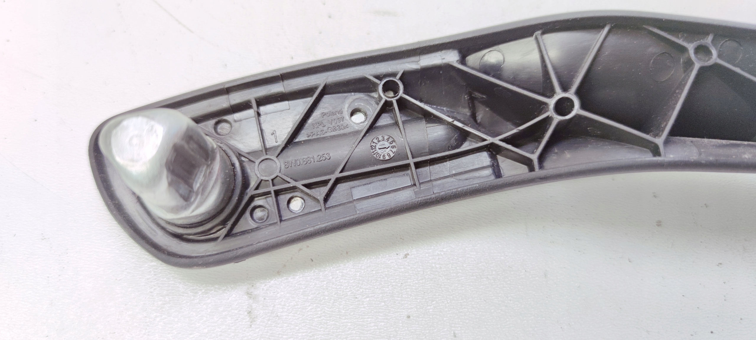 handle seat GORA DOL AUDI A4 B9 A5 8W0881253