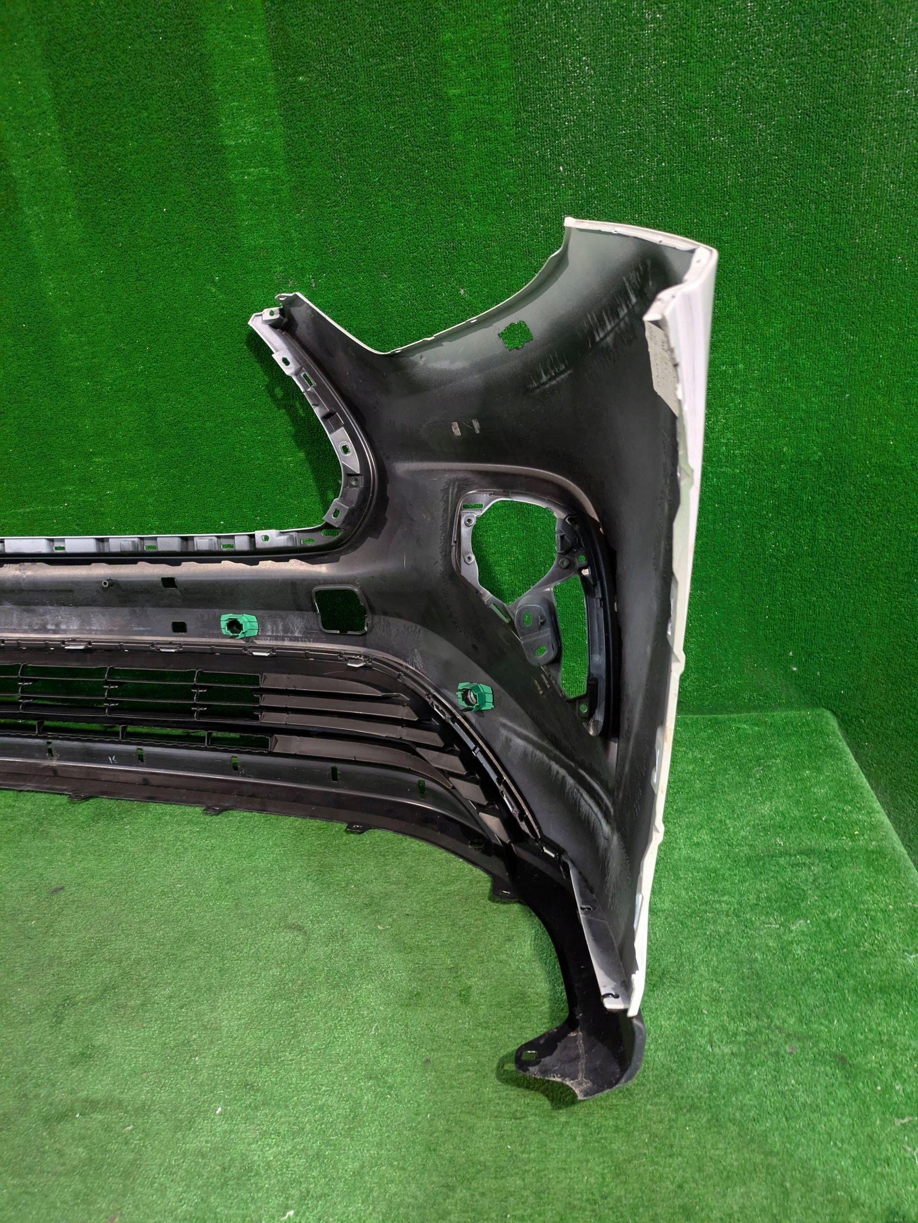 front bumper front TOYOTA HIGHLANDER IV 21- NR.7221