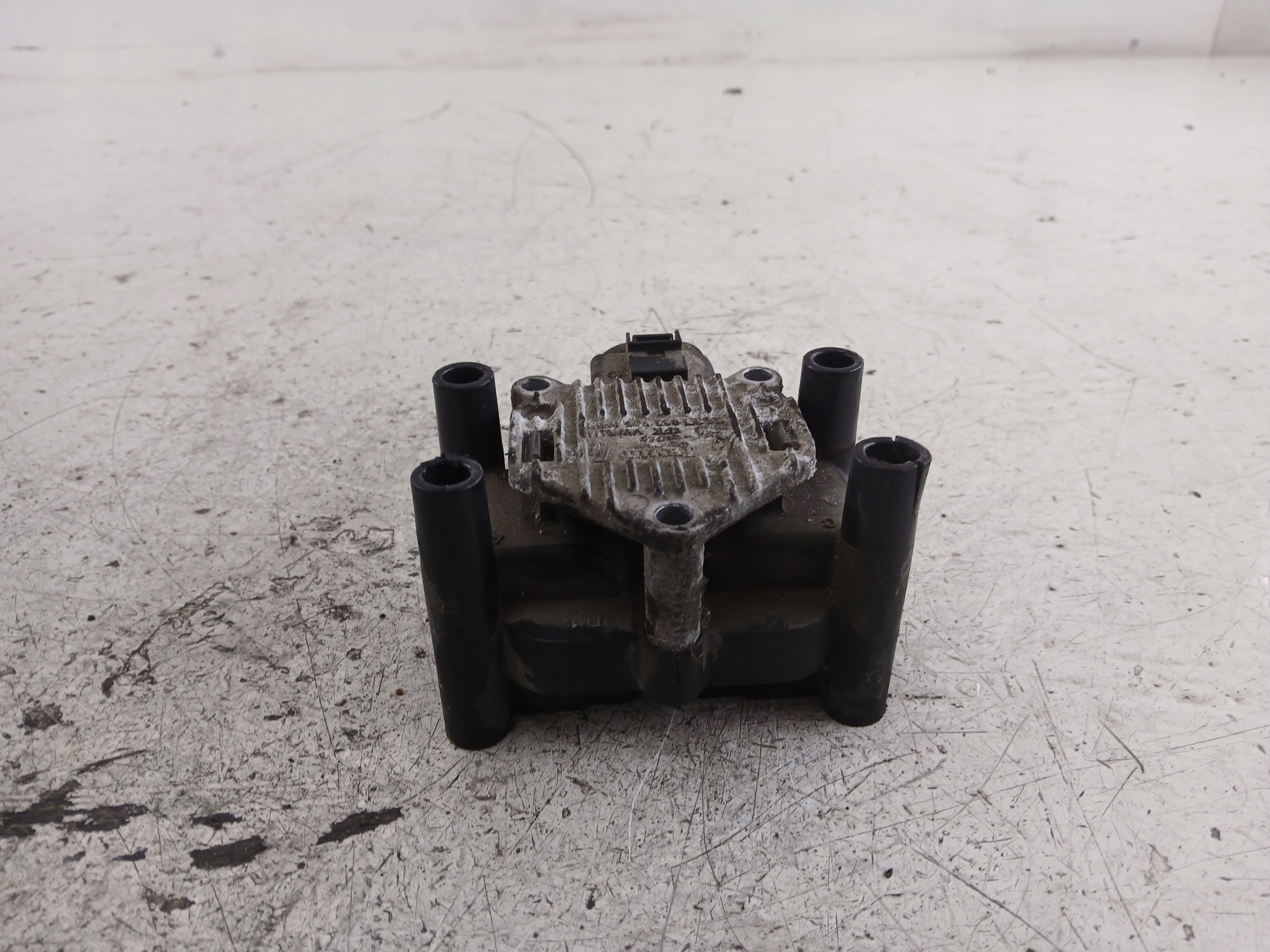 VW GOLF IV SEAT LEON and 1.4 coil ignition 032905106B