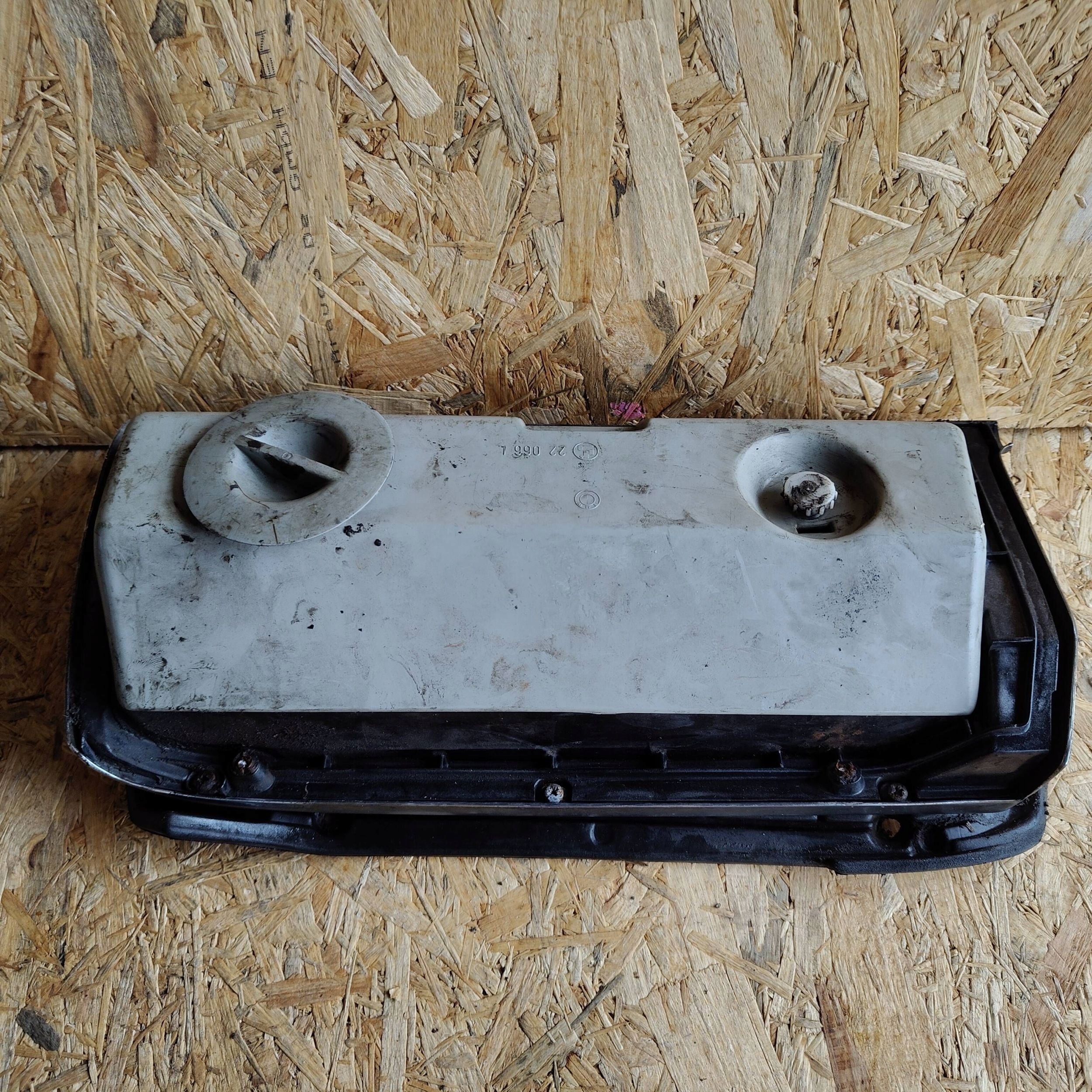 light rear rear part side left BMW 5 E12 1368203