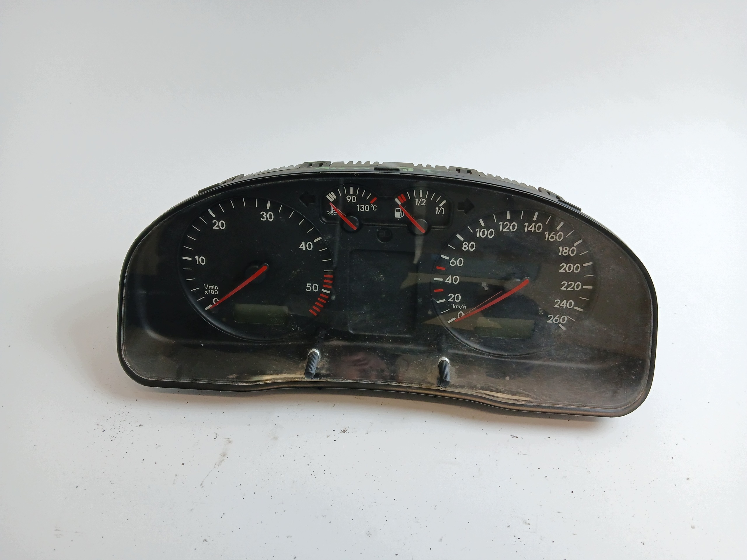 VW PASSAT B5 1.9 TDI compte tours compteur vitesse tableau bord 3B0920802A