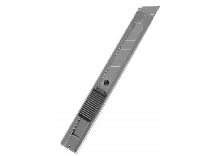 

Nóż Do Tapet Wykładzin Metalowy Uniwersalny 18mm