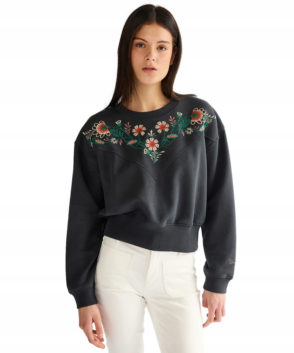Mikina Wrangler Embroidered Sweat 112378109 Faded Black Xs