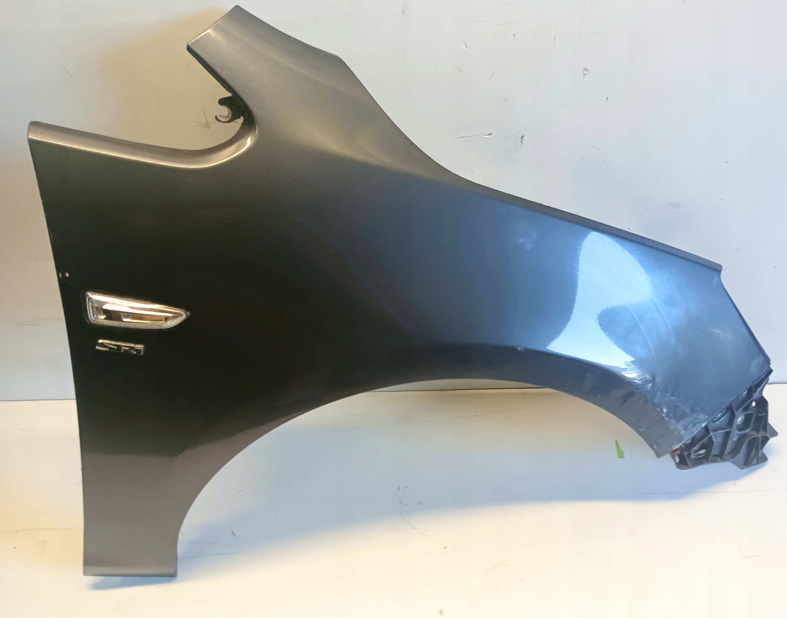 fender right front front Z177 OPEL ASTRA J