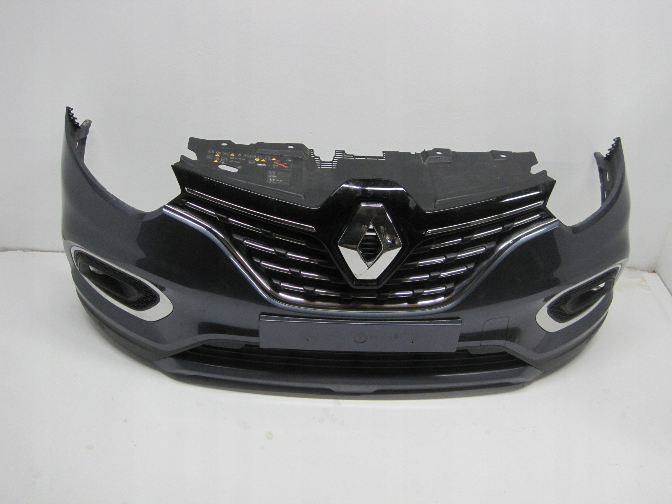 bumper RENAULT KADJAR LED 4X PDC front front