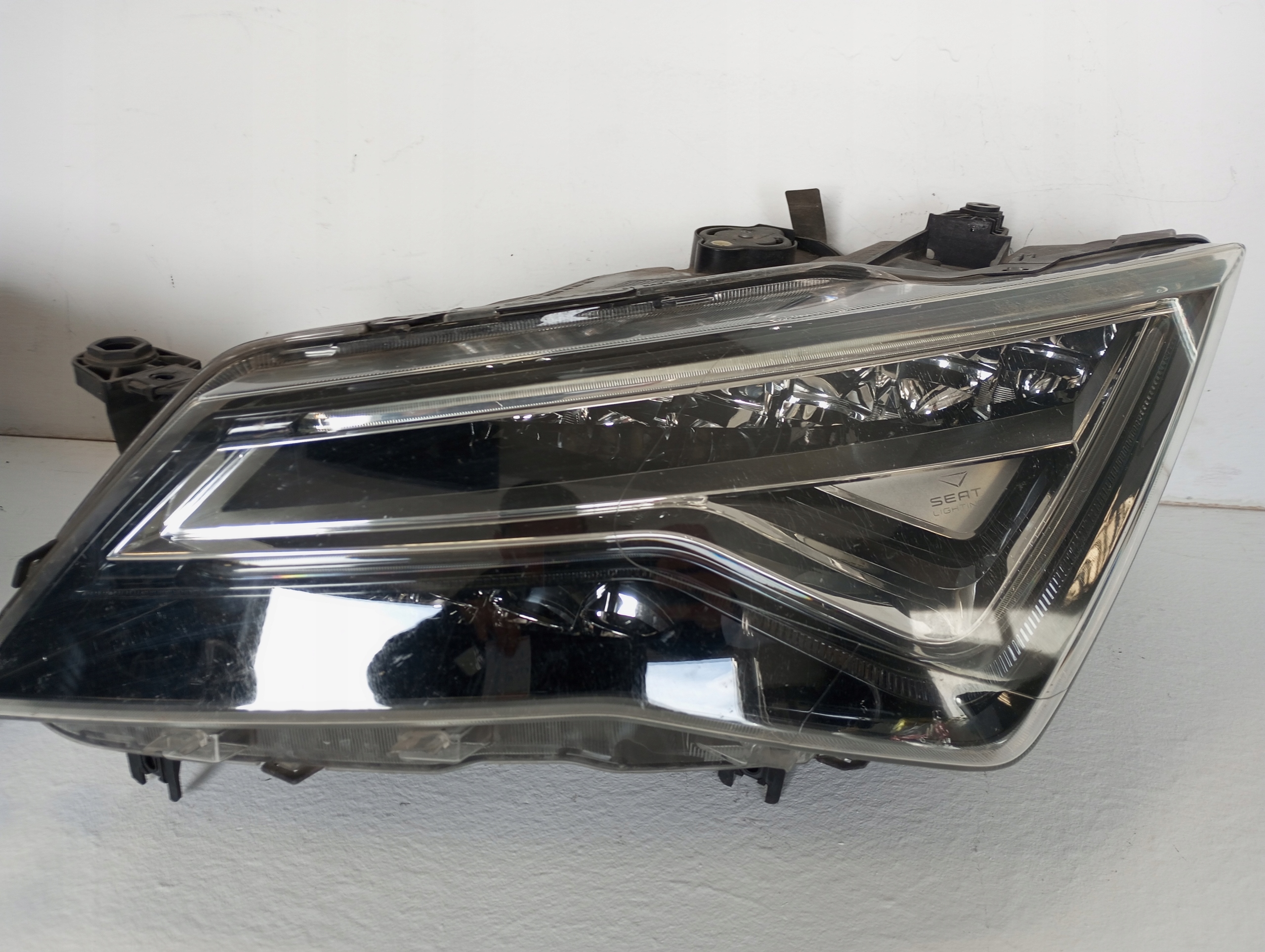 light front FULL LED SEAT ATECA 576941008D 576941007D