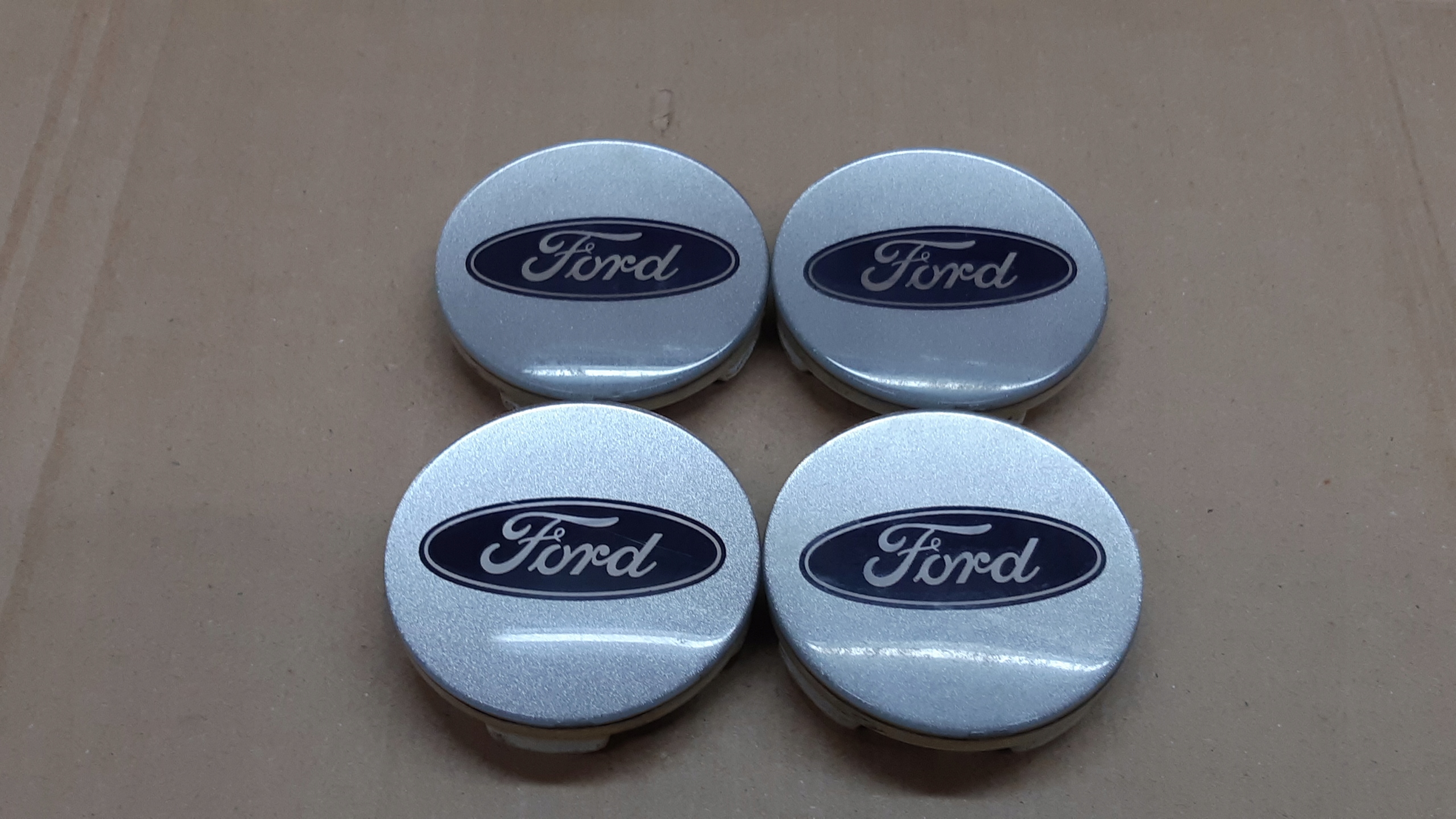 FORD FOCUS FIESTA S MAX DEKIELEK KAPSEL KOLA 60mm