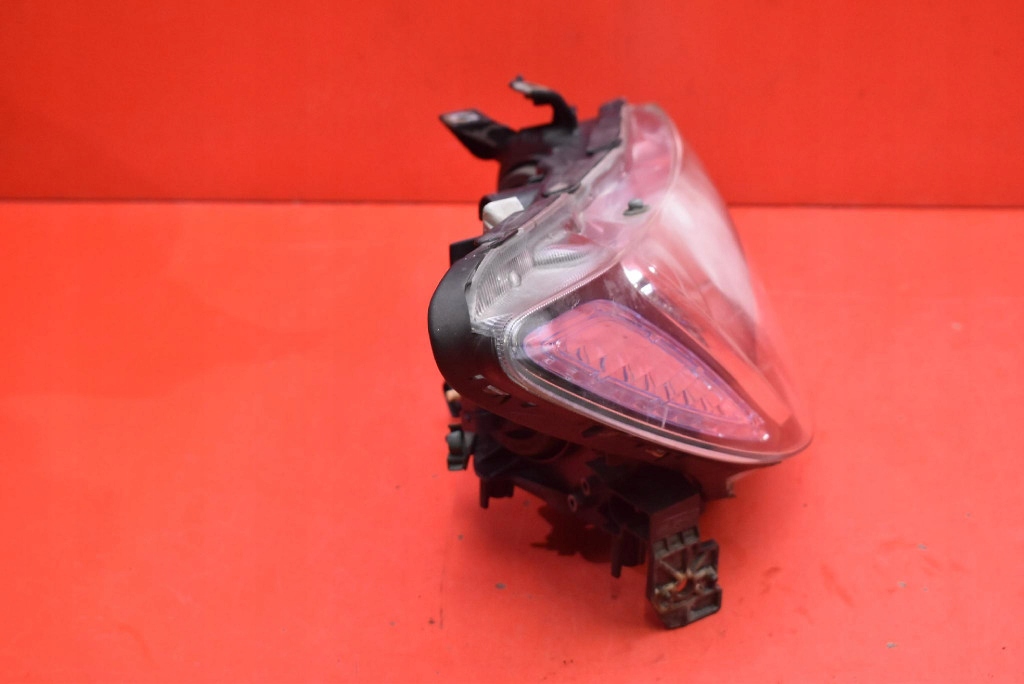 REFLEKTOR right light front EU P5476 HONDA CIVIC 8 VIII 05-08
