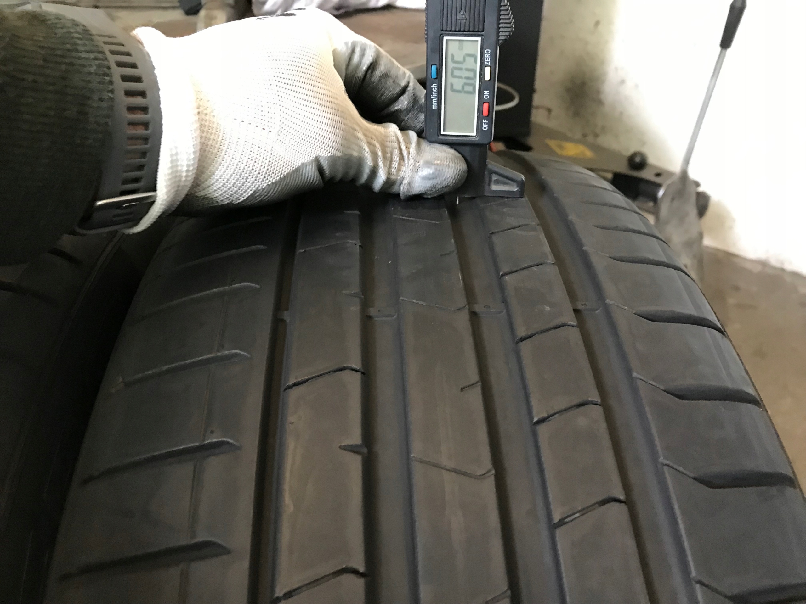 2 tyres summer 265/50R19 Pirelli P Zero PZ4 6mm