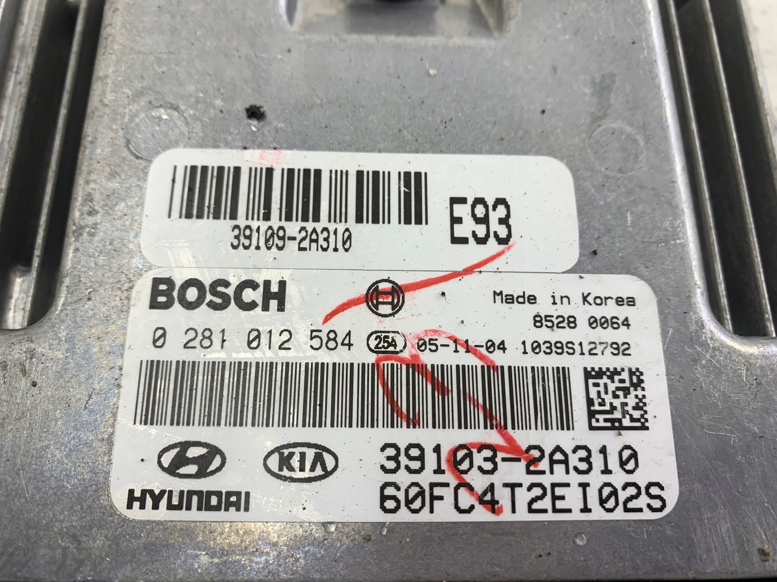 HYUNDAI MATRIX e 1.5 CRDI Centralina Motore 39103-2A310