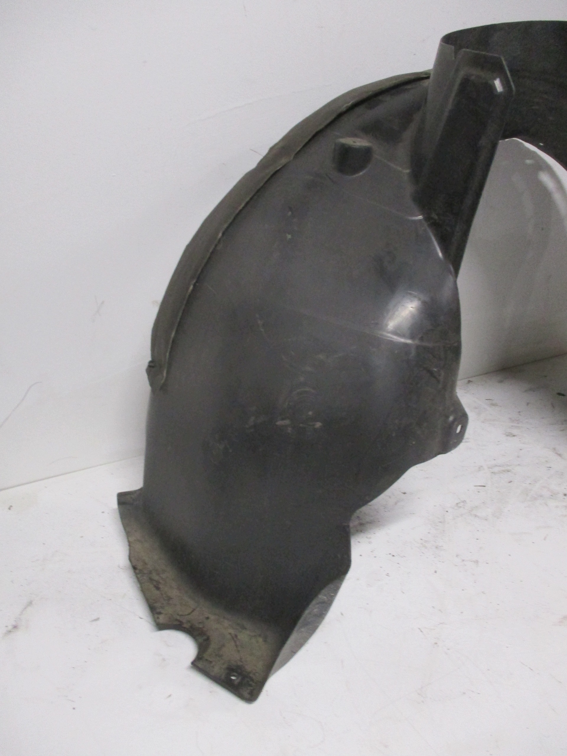 mudguard VW TAIGO left front 2G7805911R