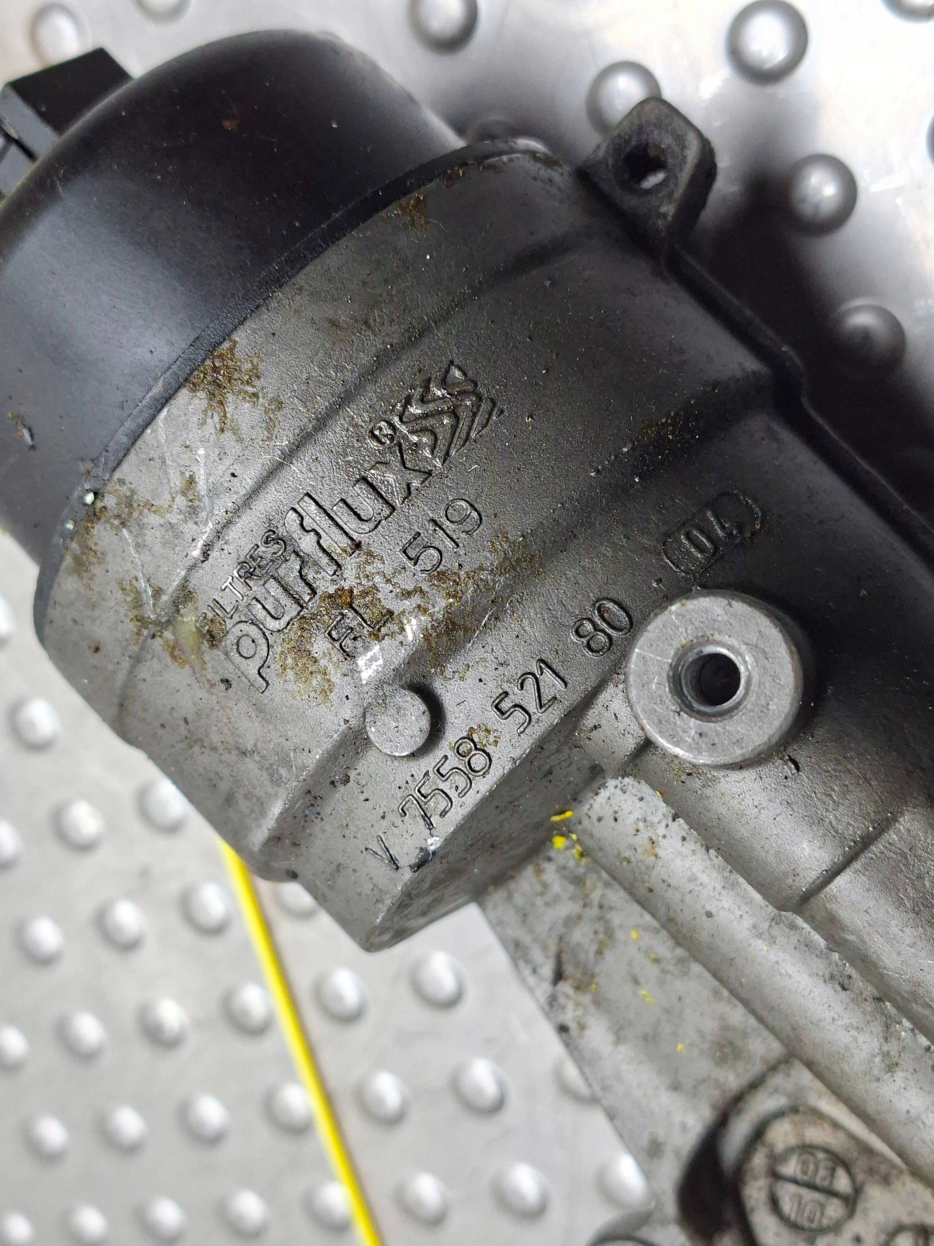 Ölfiltergehäuse MINI COOPER S R56 06- 1.6 T V755852180