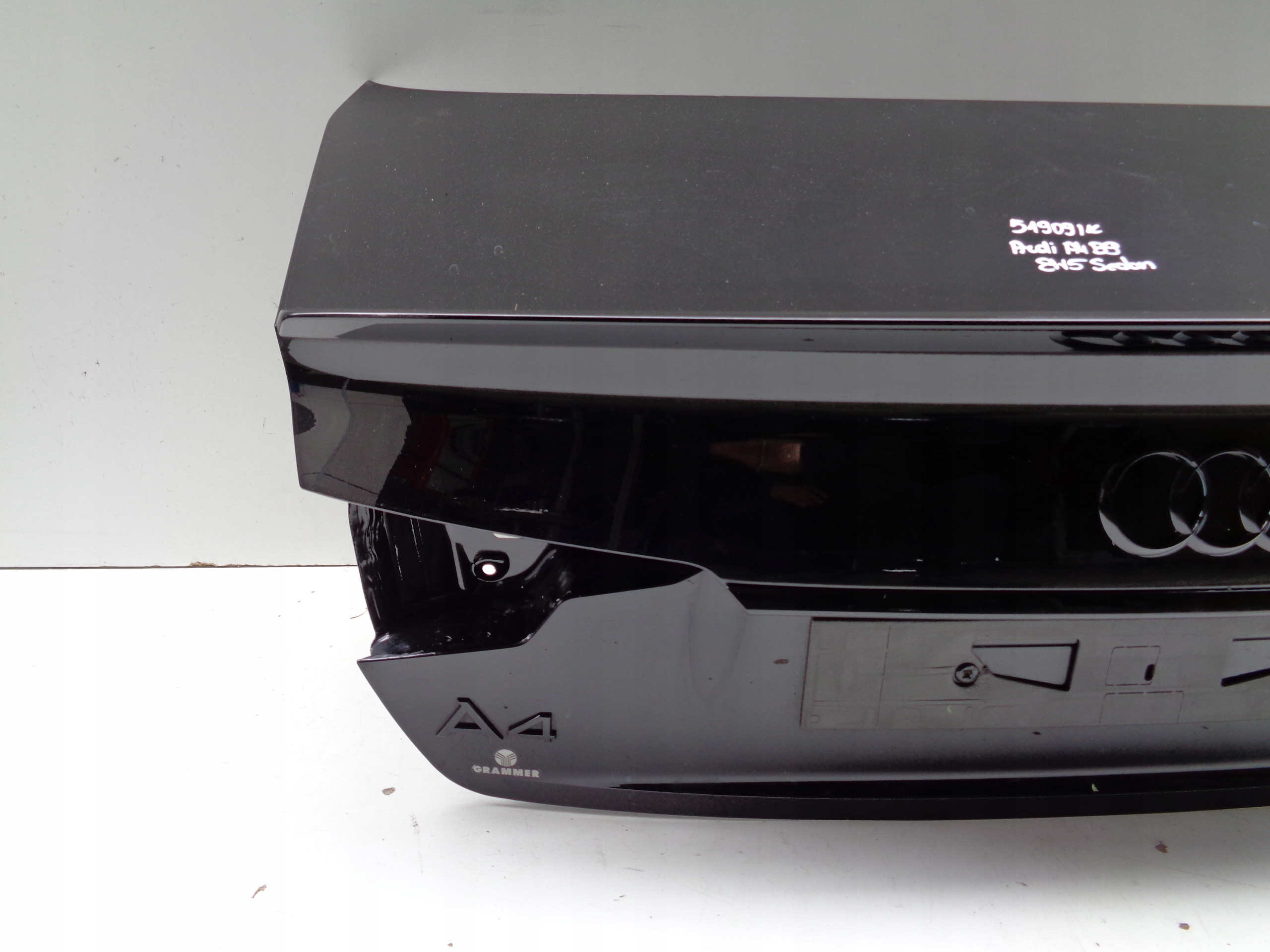 boot doors AUDI A4 B9 8W 8W0 8W5 15- sedan NR 51909