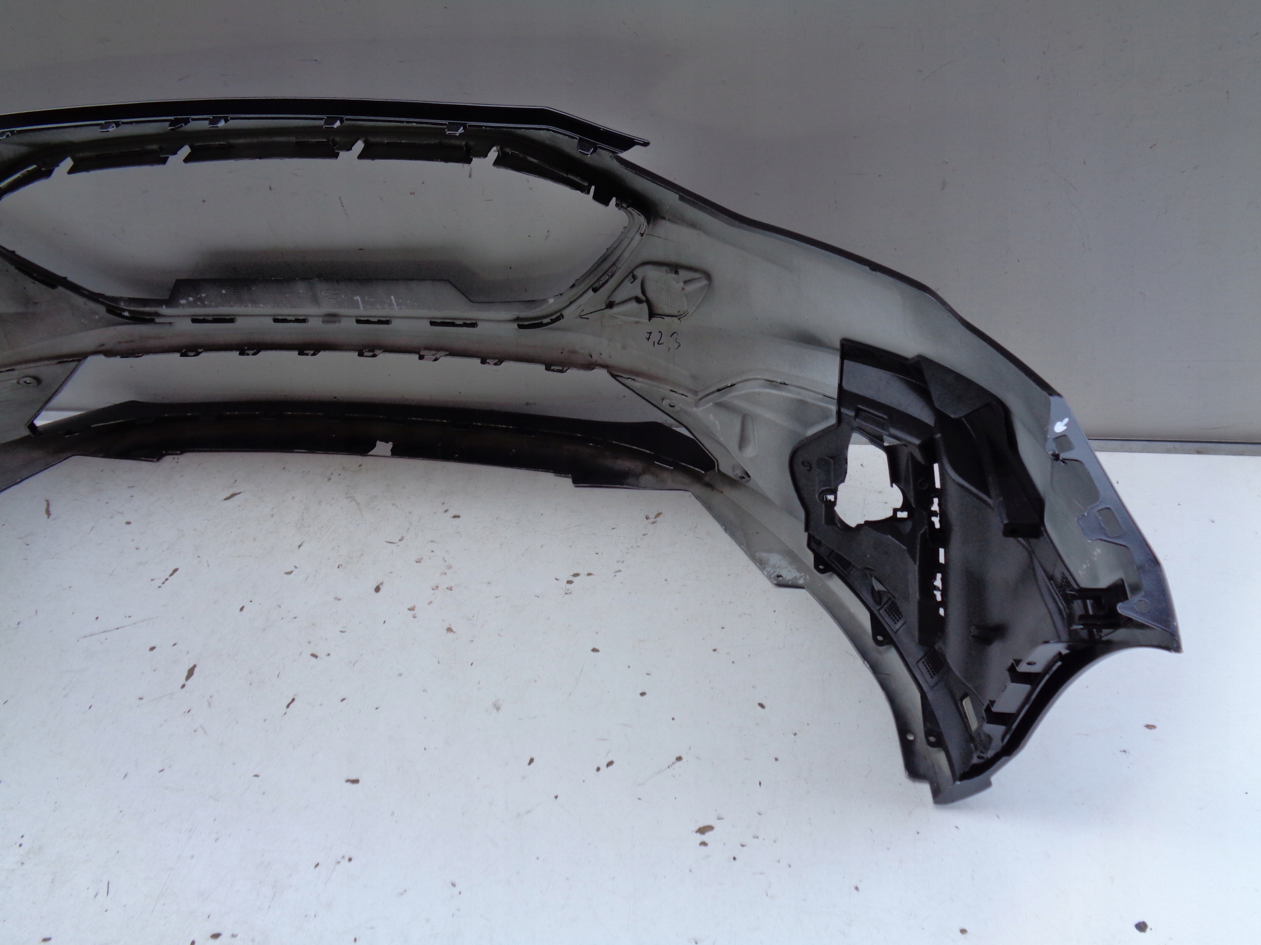 FRONTSTOSSSTANGE FORD FOCUS MK4 18- ST-LINE NR 42367
