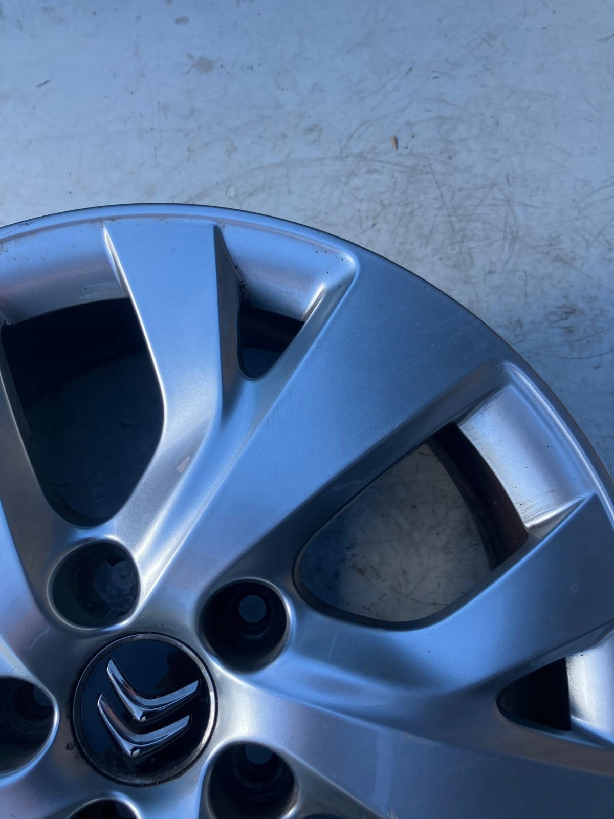 disk 16 CALI CITROEN C4 PICASSO II #222 9677089777