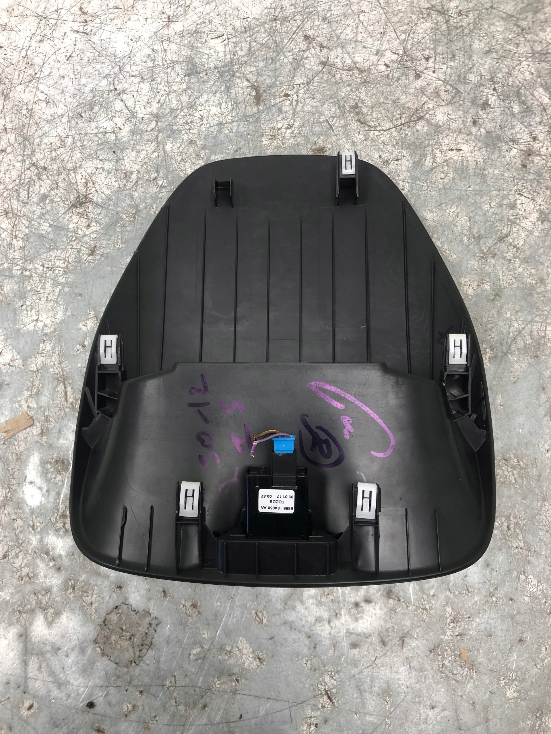 FORD KA + plus frame cover WYSWIETLACZA E3B513A350AA