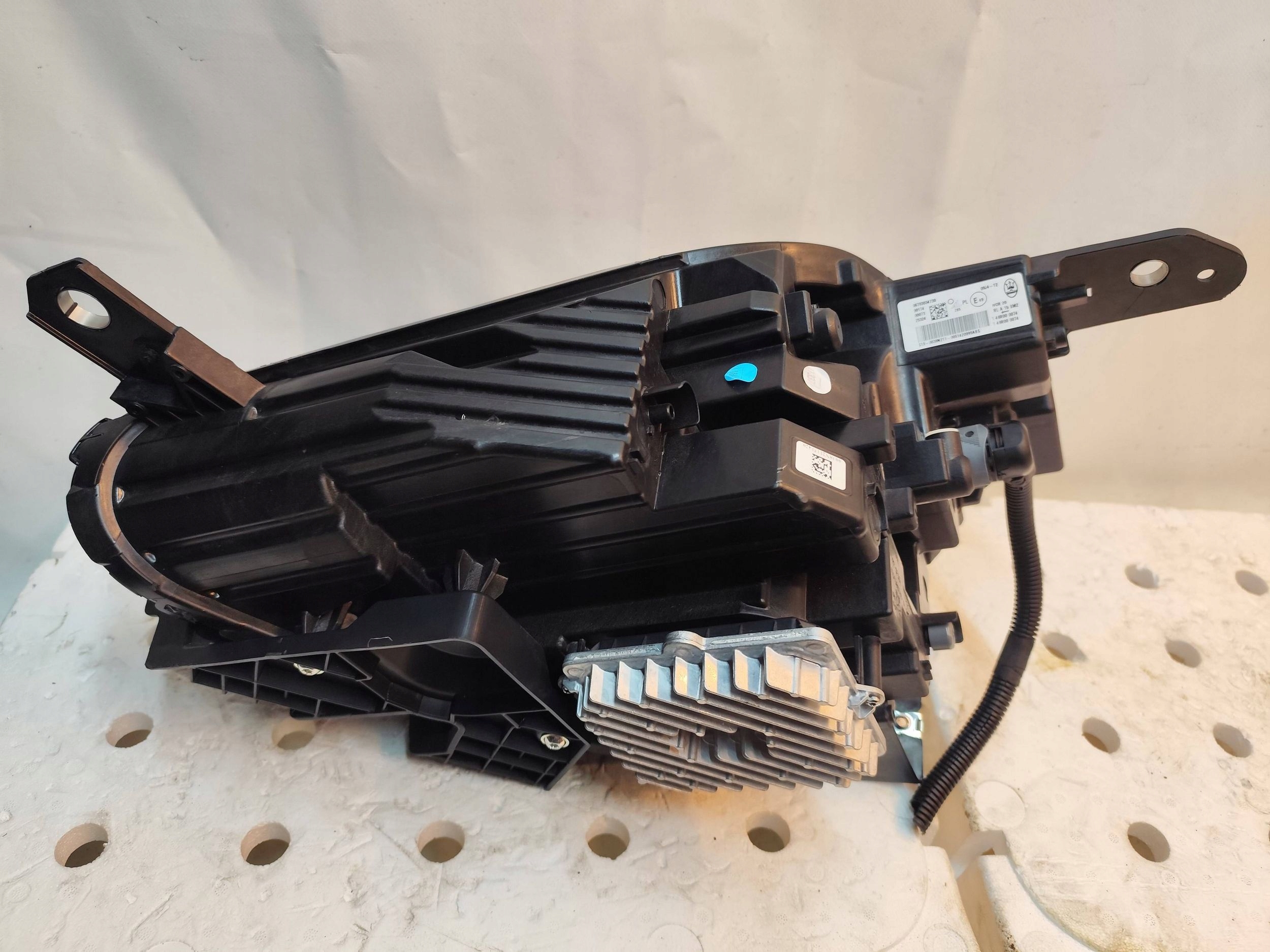 MASERATI GRECALE light front FULL LED right left KOMPLET DEMONTAZ