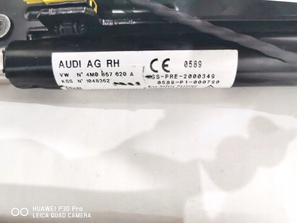 Audi Q7 4M0 Передний ремень безопасности америка / 4M0857705 AA
