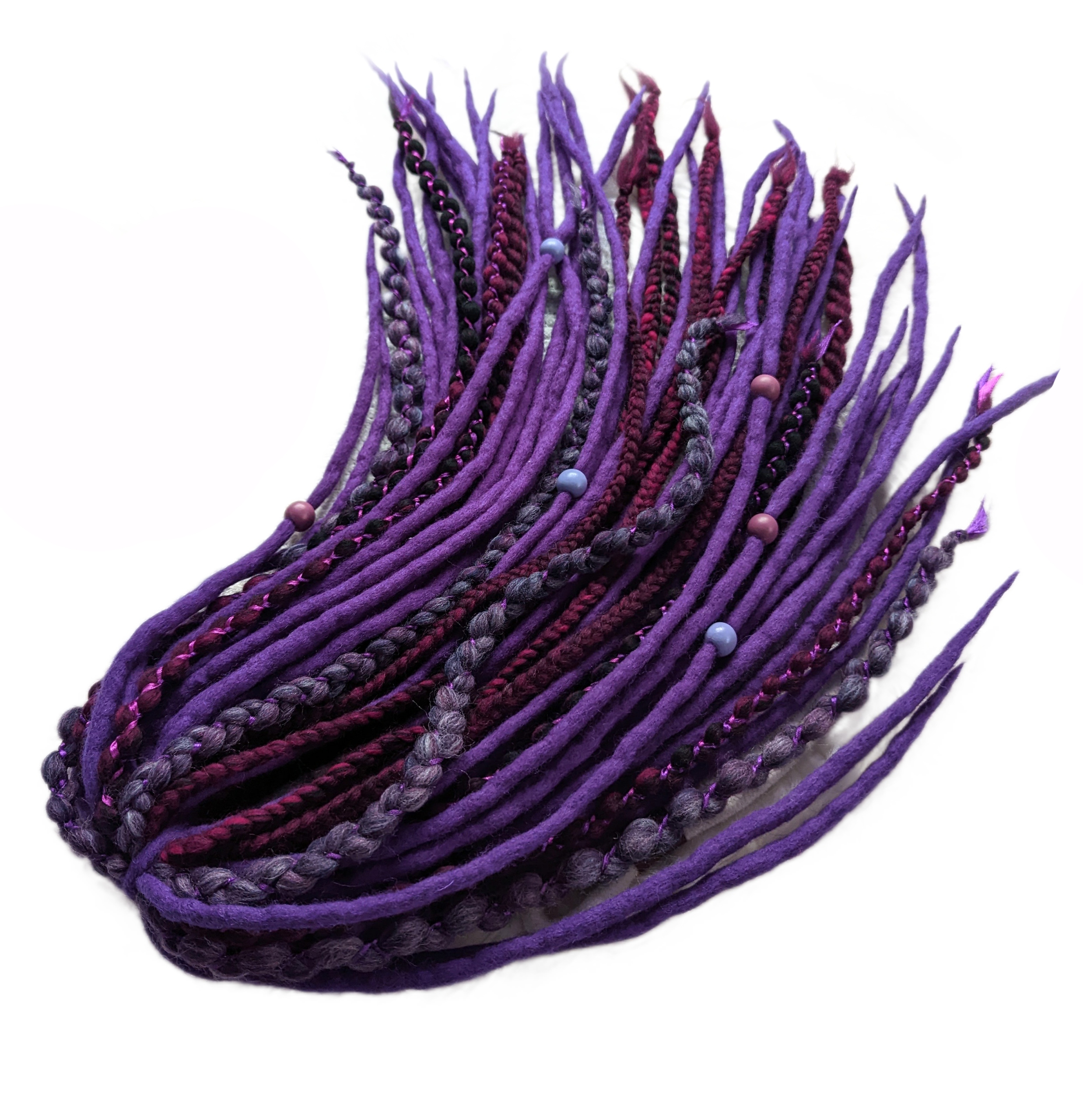 Dredloky Dredy Vlněné ručně vyráběné, fialové, Fialkový Kouzlo, 40 kusů