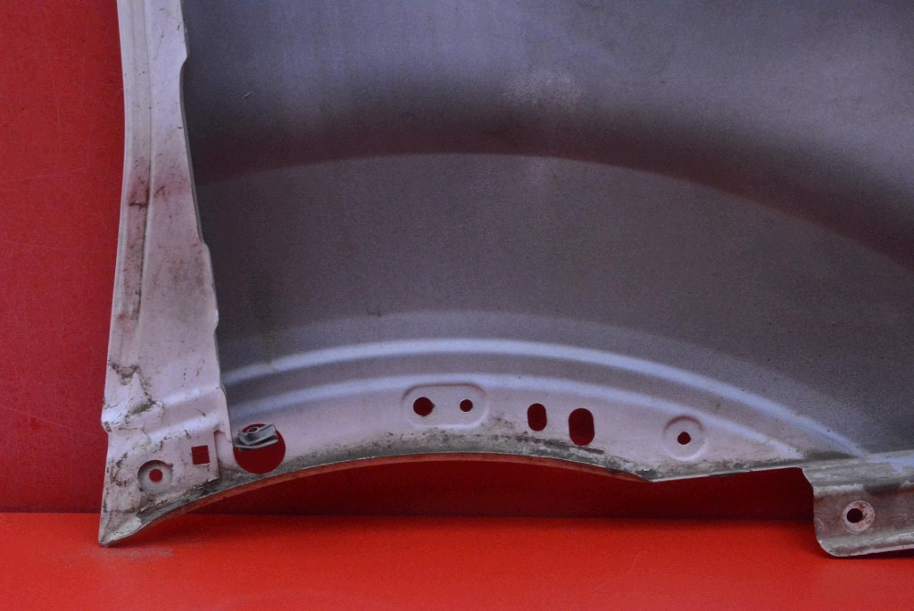 fender left front front white ZOLTA FOLIA FORD TRANSIT MK8 14-19