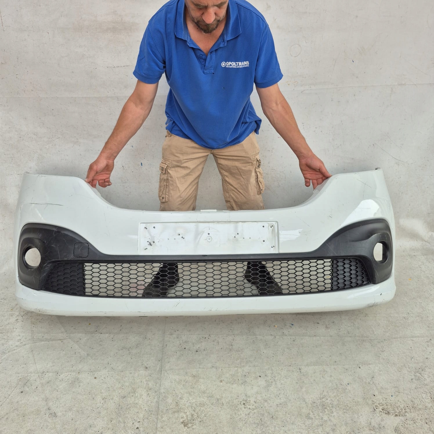 RENAULT TRAFIC III 3 14-21 bumper front front cover