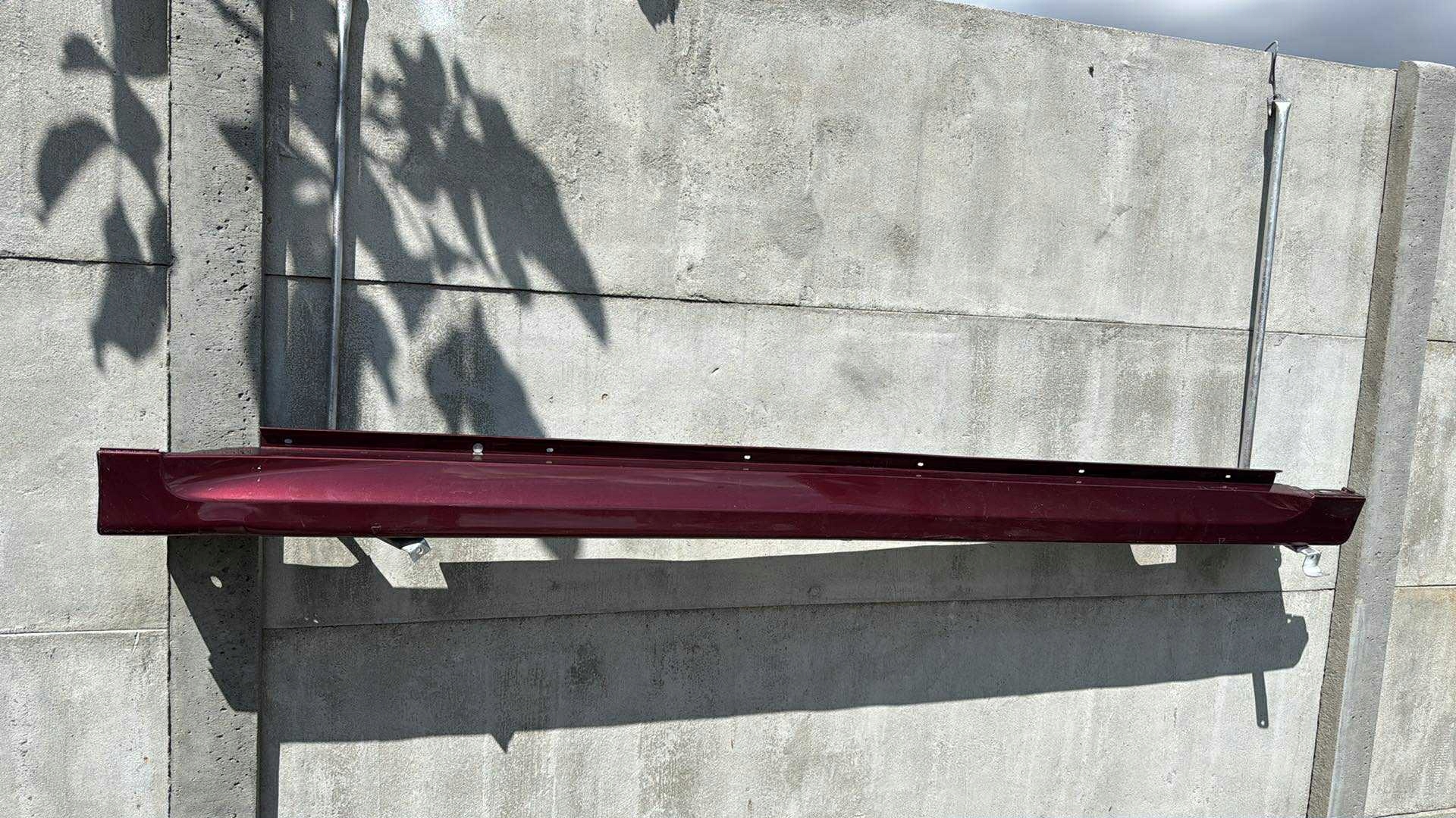 moulding threshold right SAAB 93 9-3 cap of the threshold threshold colour 284 vector arc