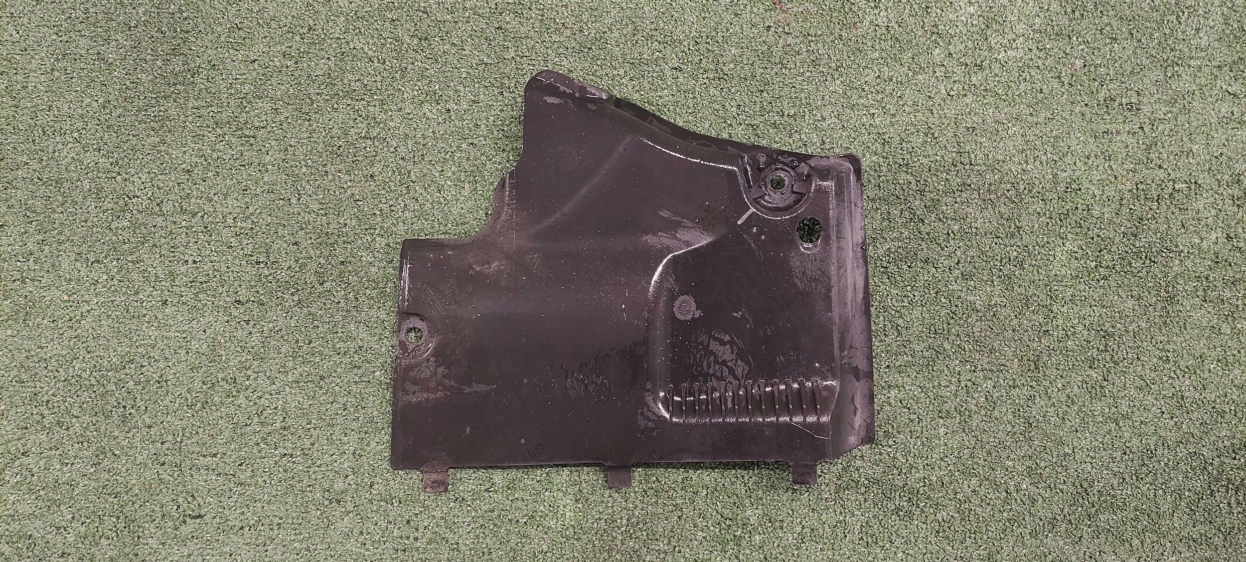 abdeckung Blende Abdeckung Unterfahrschutz AUDI A4 B8 A5 8T 8K0825201A